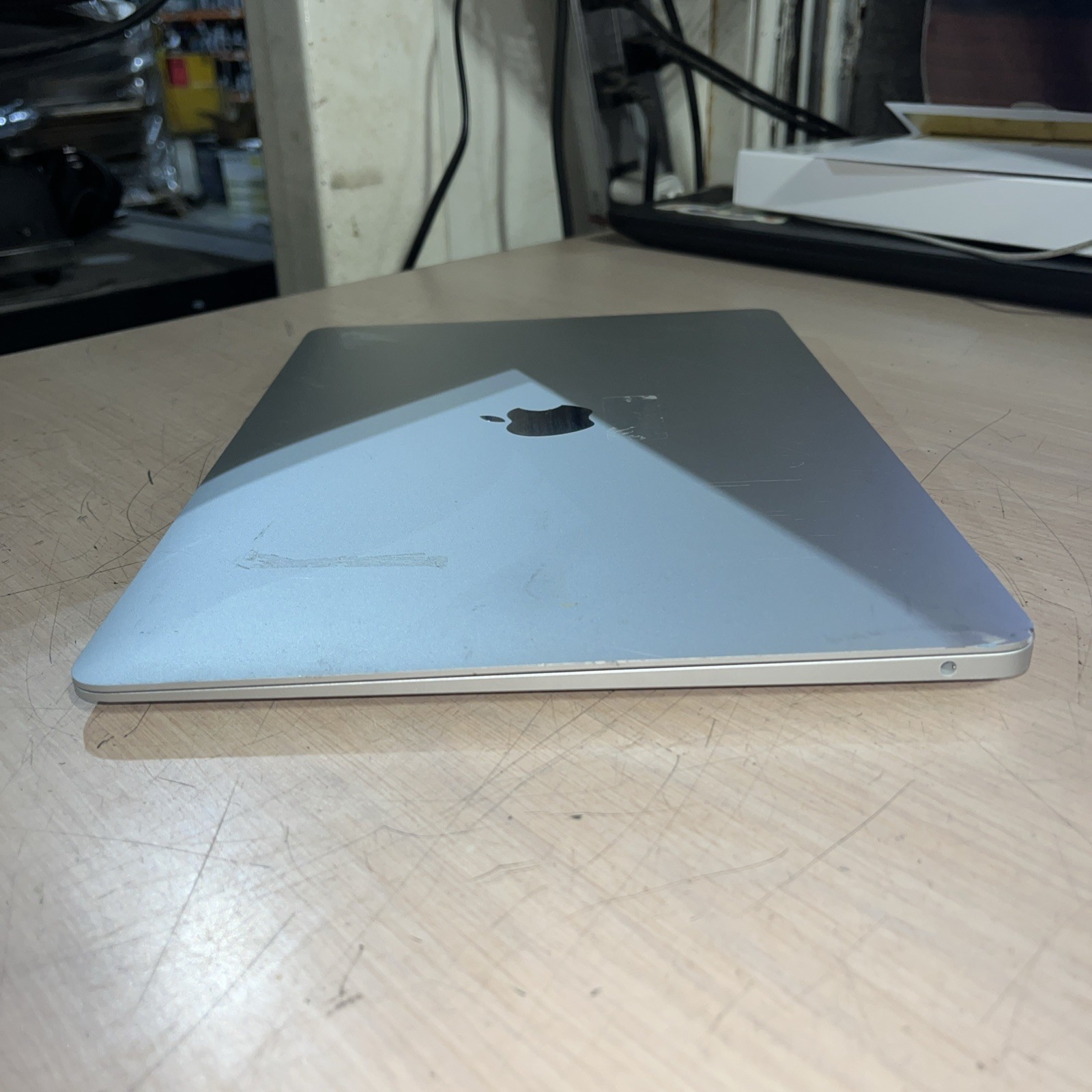 APPLE MACBOOK AIR “M1″ 8 CPU/7 GPU 13” 3.2GHZ M1 8GB RAM 128SSD