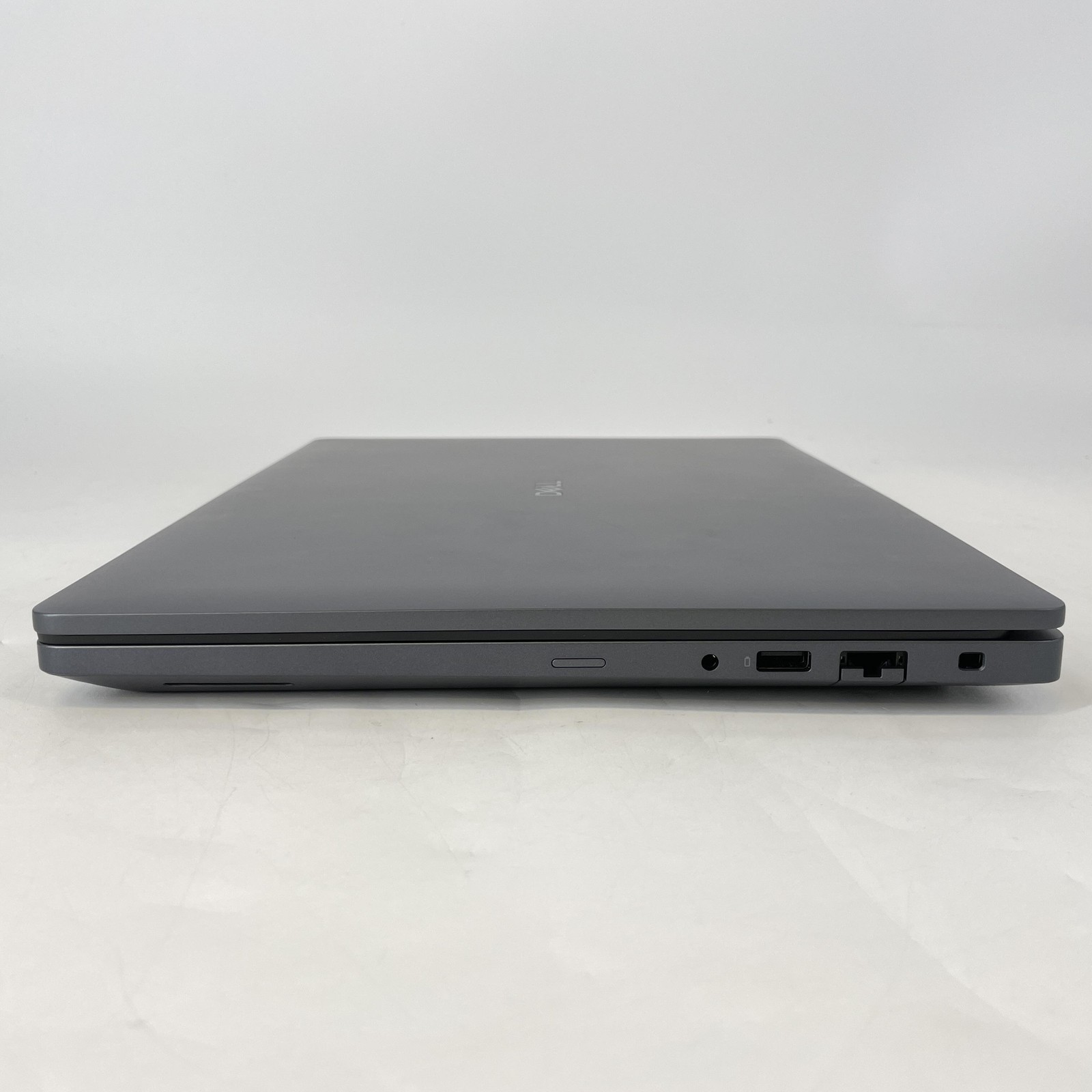 Dell Pro Max 16 MC16255 FHD+ TOUCH 2.0 GHz Ryzen AI 9 HX PRO 370 32GB 2TB SSD