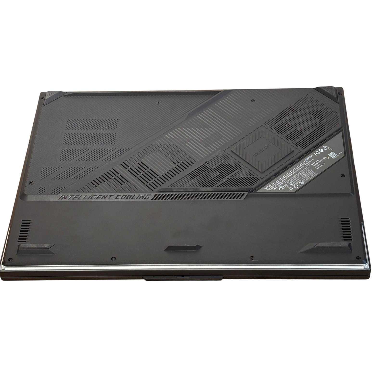 Asus ROG Strix G18 G814FP_G814FP AMD Ryzen 9 9955HX 2.5GHz 32GB RAM 1TB SSD 18″