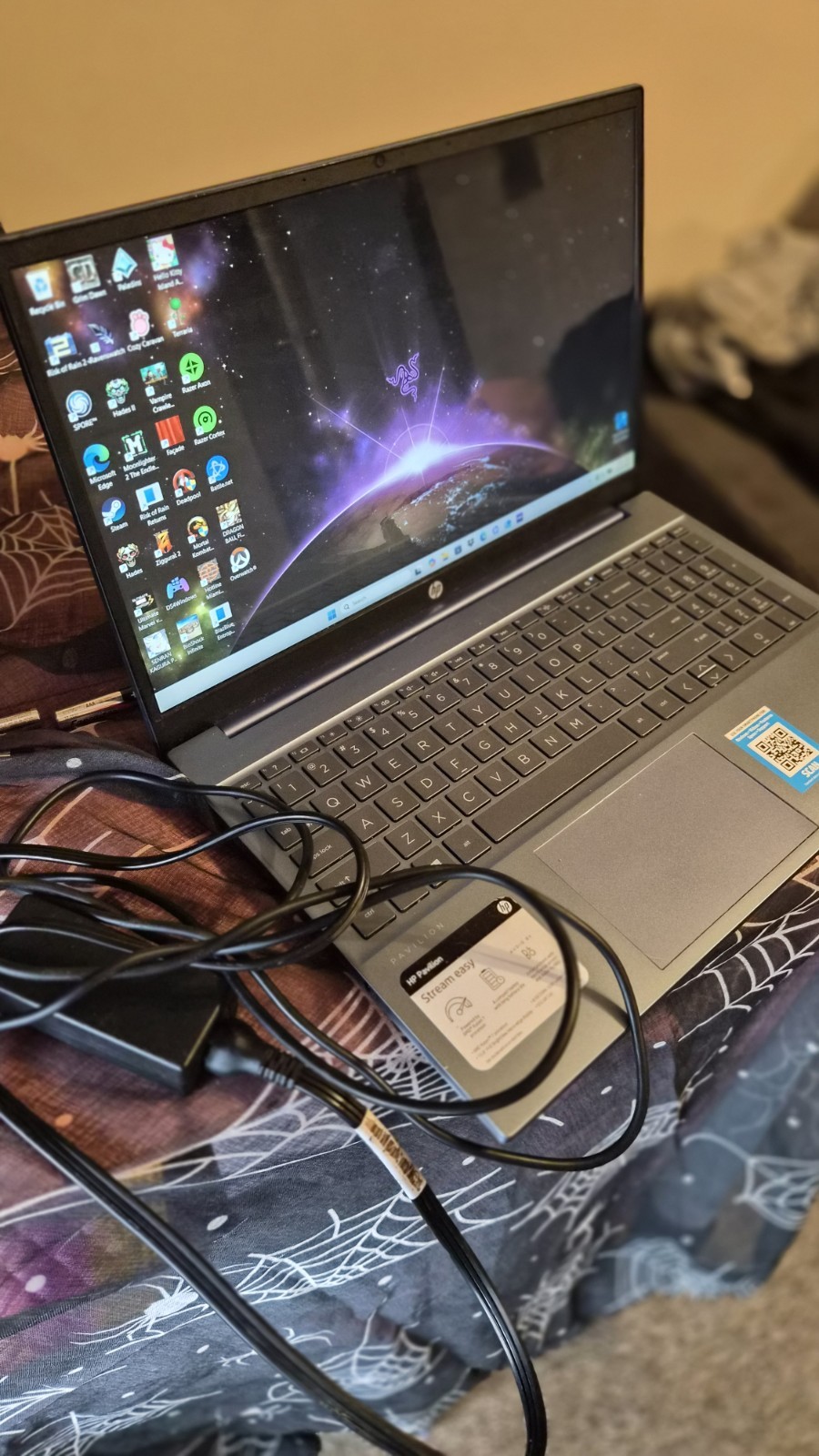 HP Pavilion 15.6″ Laptop Ryzen 7 5000 AMD Radeon Graphics Windows 11