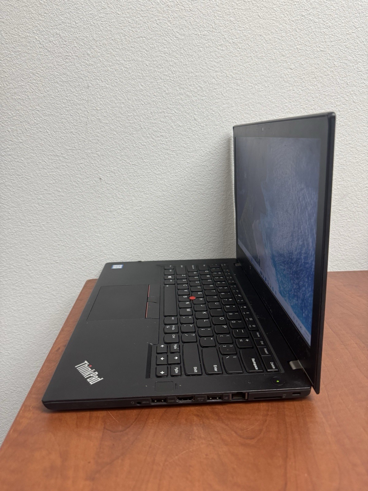 Lenovo ThinkPad T470, i7-7600U 2.90GHz, 16GB, 512GB SSD Windows 11 Pro