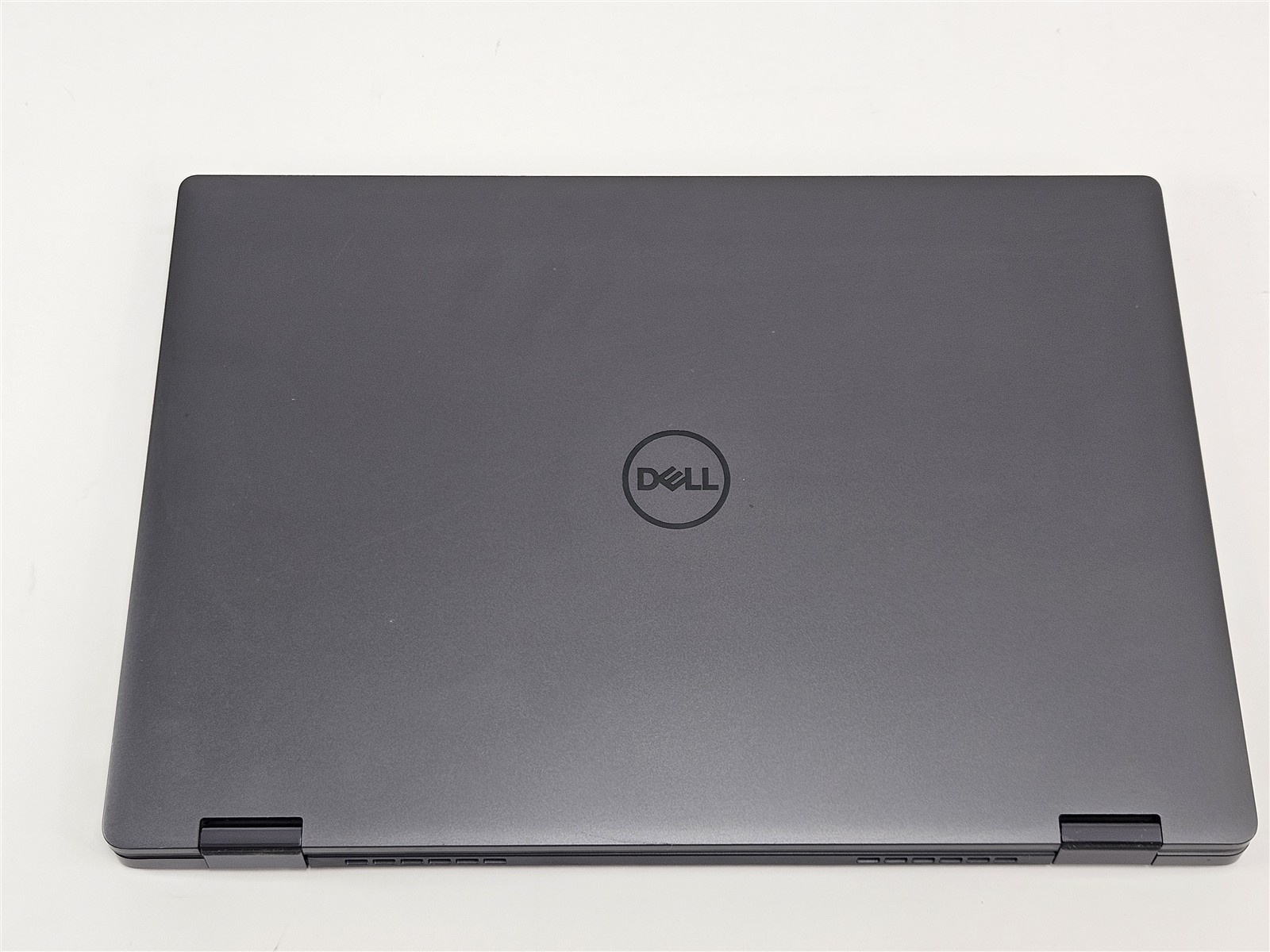 Dell Latitude 9430 P142G i5-1245U 16GB 256GB 14″ 2-in-1 Iris Xe Laptop