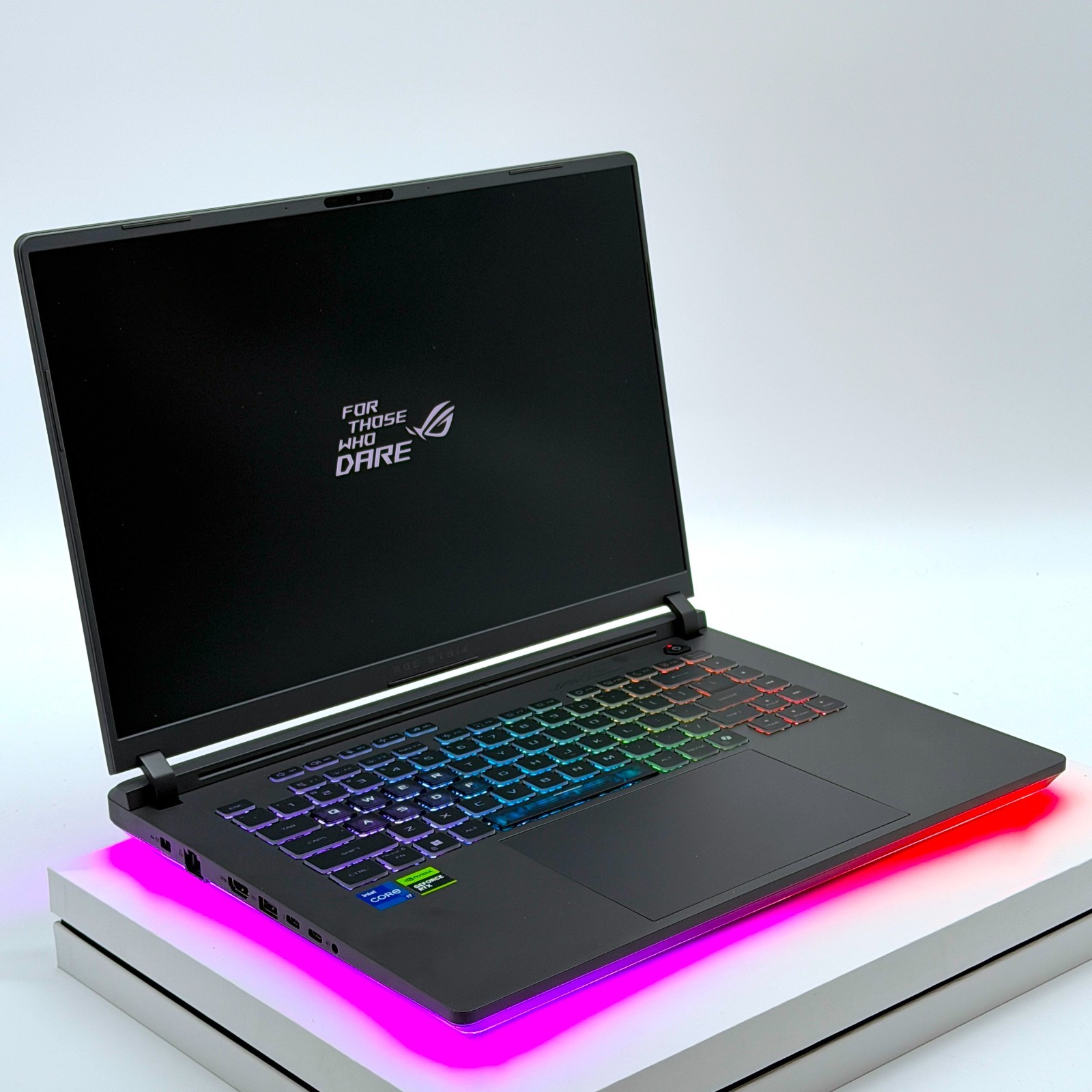 OPEN BOX Asus ROG Strix G16 2025 Gaming Laptop 16” NVIDIA RTX™ 5060 – Warranty!