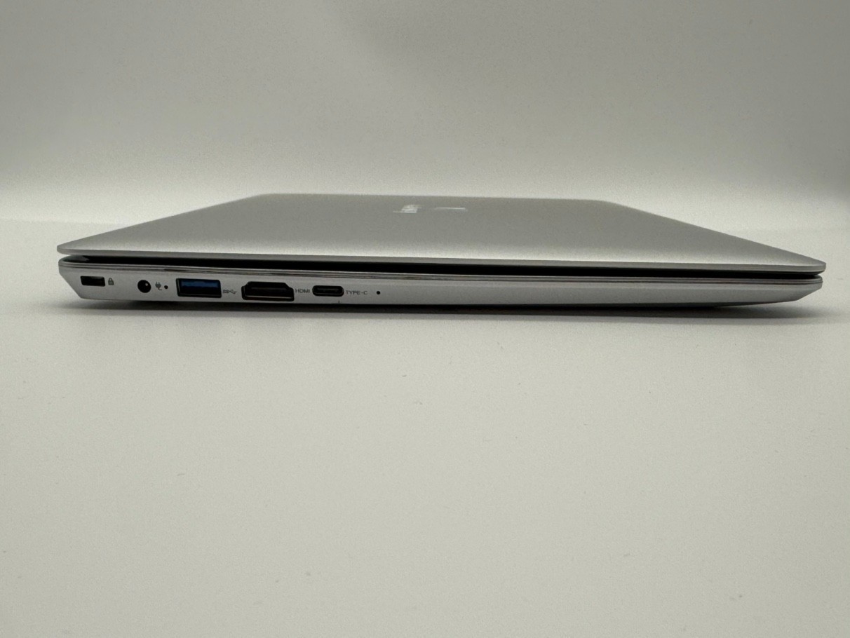 Gateway 14.1″ FHD i5-1135G7 16GB 512GB SSD Iris Xe Silver Notebook great deal !!