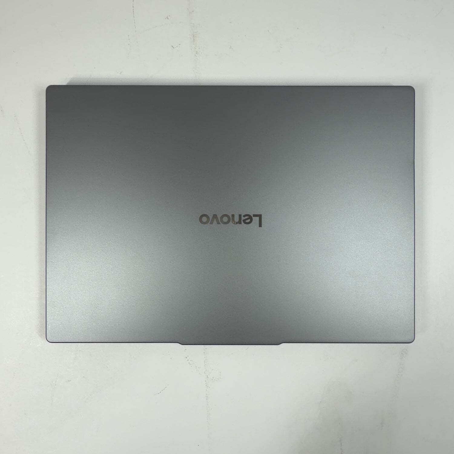 Lenovo IdeaPad Slim 5 16IPH11 16″ Core Ultra 5 322 2.5GHz 16GB RAM 512GB SSD