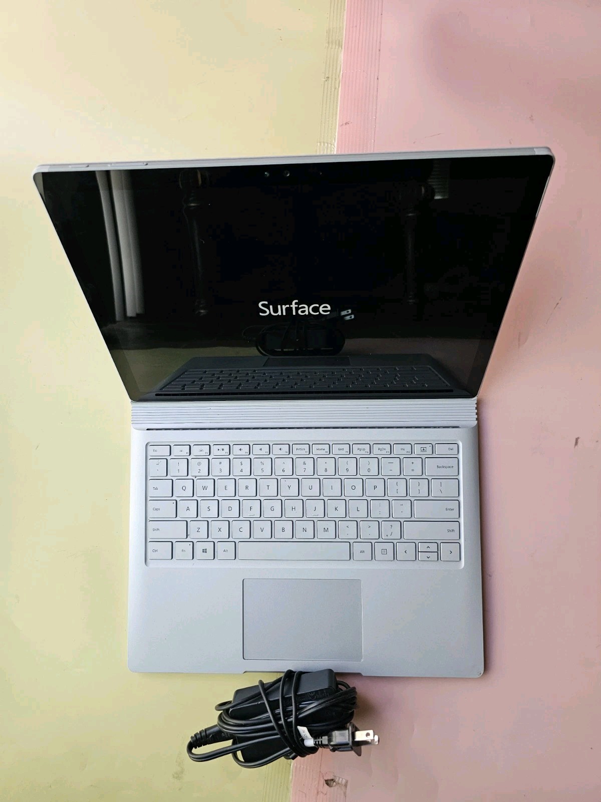 Microsoft Surface Book Core i7-6600U 8GB RAM 256GB SSD NVIDIA BLUETOOT 3000×2000