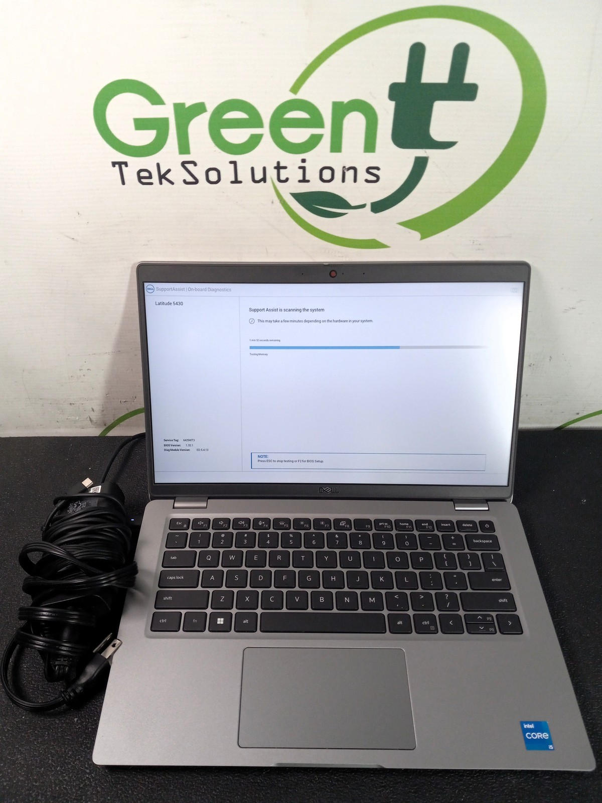 Dell Latitude 5430 14″ i5-1235U 256GB 16GB Laptop w Adapter Win11