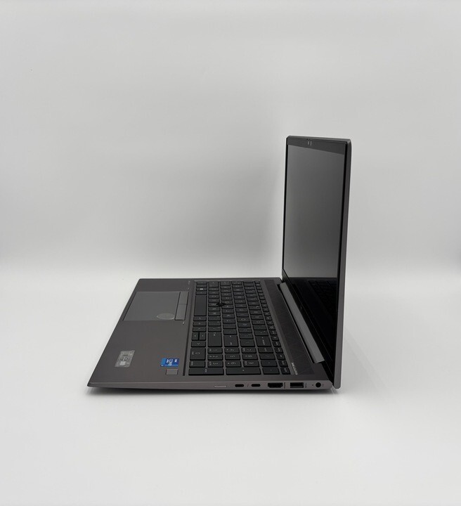 HP ZBook FireFly 15.6 G8 Laptop I7 / 1 TB / 64 GB / TOUCHSCREEN