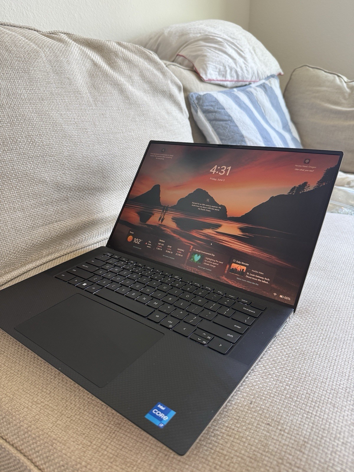 Dell XPS 15 9530 i7 16GB RAM 1 TB 4 GB Graphics Card Windows