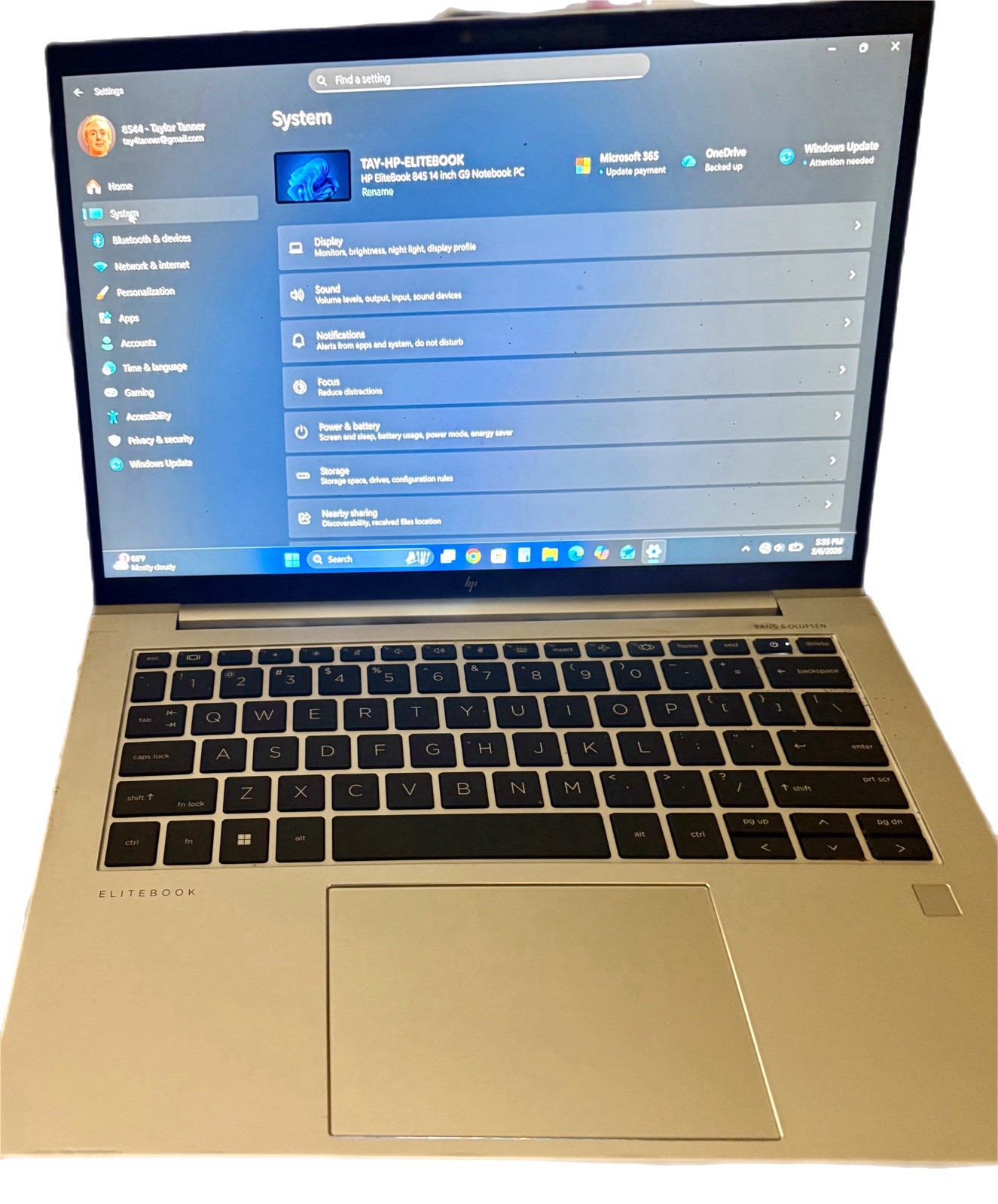 HP EliteBook 845 G9 14” (238GB SSD AMD Ryzen 7 Pro 6850U 2.7GHz 16GB RAM)
