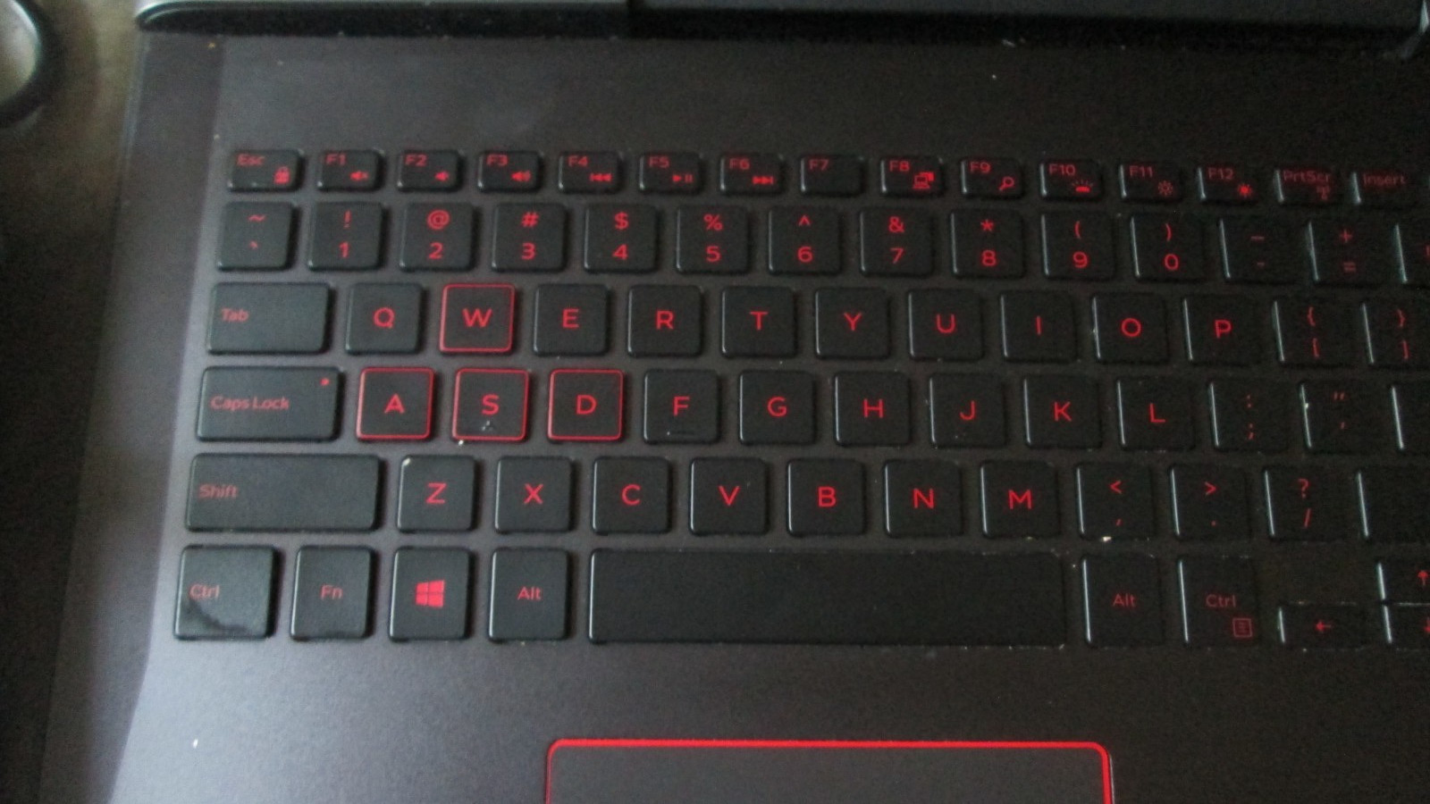Dell Inspiron 15 7577 15.6″ Intel Core i7-7700HQ@2.80GHz/16GB/ 128GB SSD Gaming
