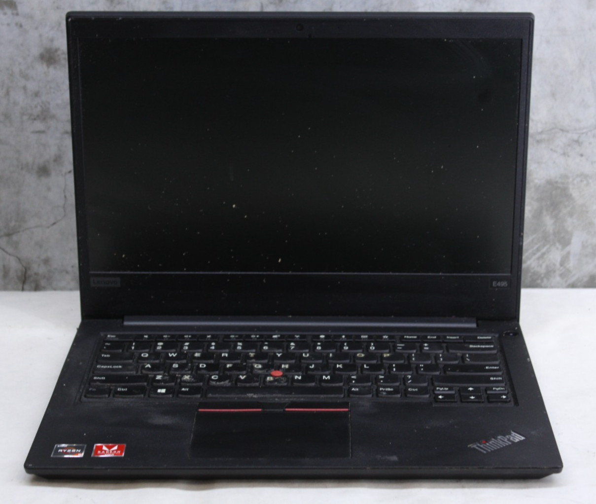 Lenovo ThinkPad E495 | No Charge/POST, No Ram, No SSD AS IS | Ryzen 5 3000