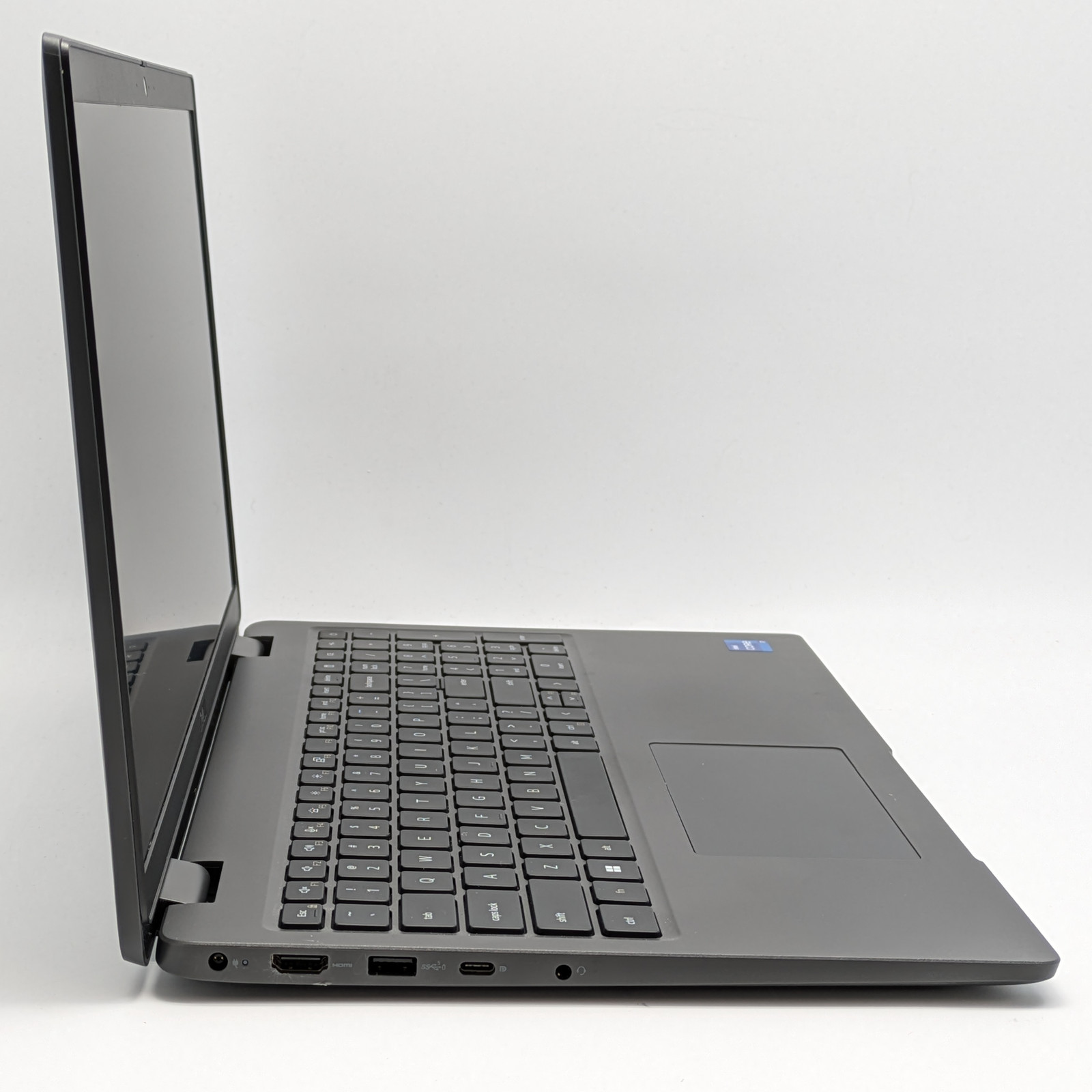 Dell Latitude 3540 15.6″ i7-1355U 16GB DDR4 1TB SSD Windows 11 Home