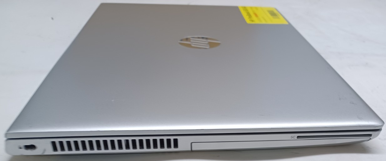 HP ProBook 650 G4 i3-8130U No RAM No Storage 55.9 battery life For Parts