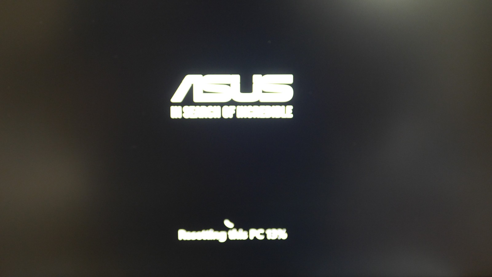 Asus ExpertBook B1403CTA 14″ Laptop 128GB SSD 0.8GHz 4GB Intel N150 Win 11 Pro