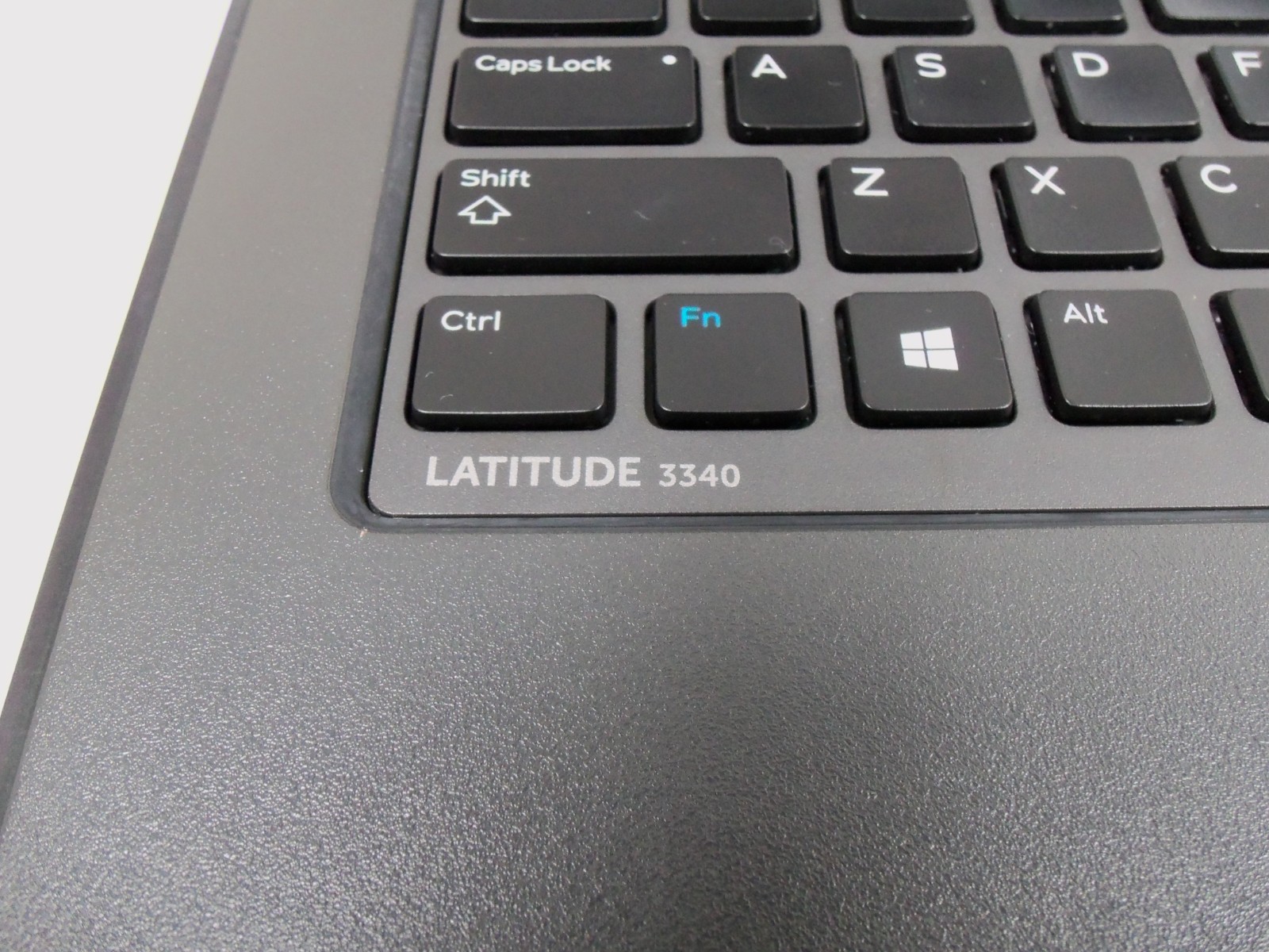 Dell Latitude 3340 Laptop Computer Intel Core i3-4005U 1.70GHz NO RAM NO HDD