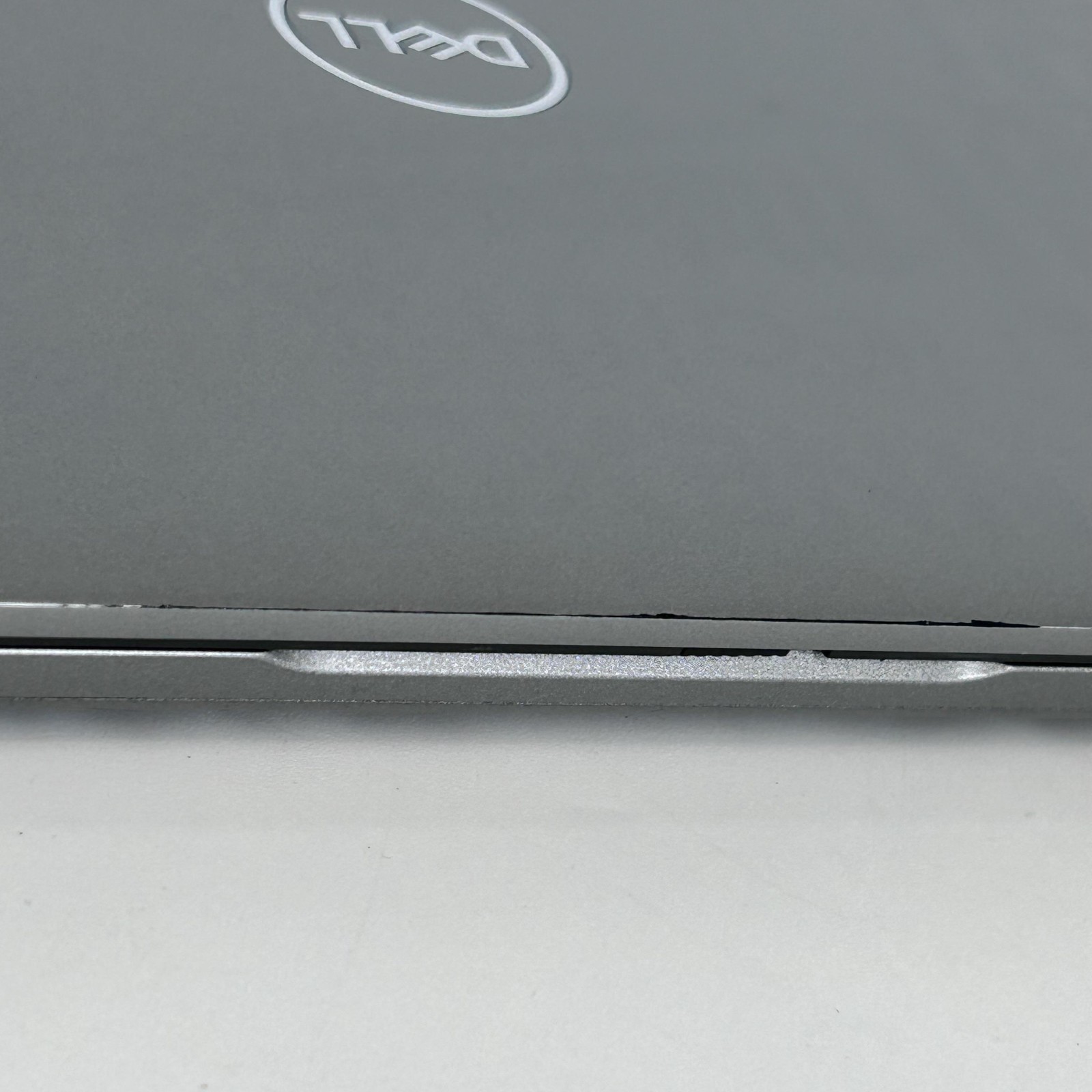 Dell Latitude 5430 14 Gray FHD 1.3 GHz i5-1235U 16GB 512GB SSD Good