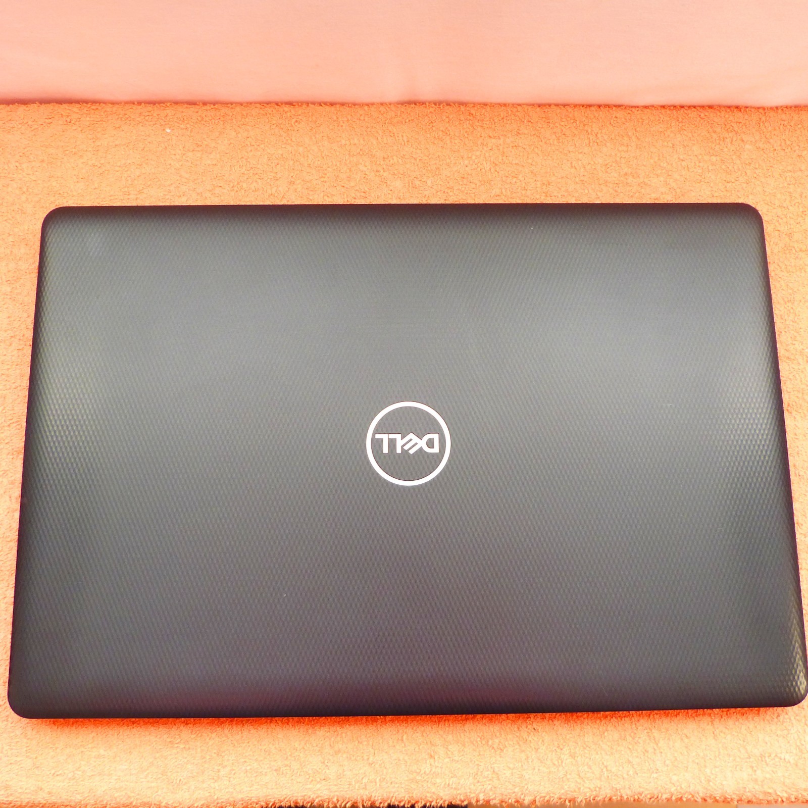 Dell 3793 Inspiron 17″ FULLHD CARBON LOOK l SSD Windows 11 l Intel 10 GEN