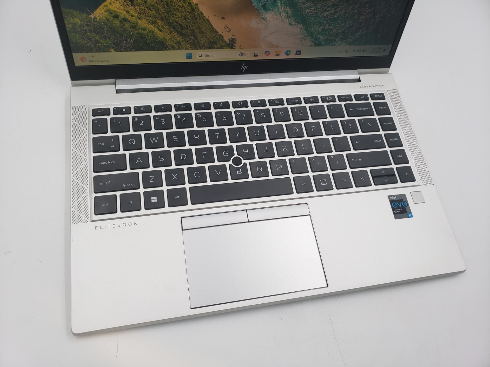 HP EliteBook 840 G8 i7-1165G7 2.80GHz 16GB Ram 512GB SSD Win 11 Pro