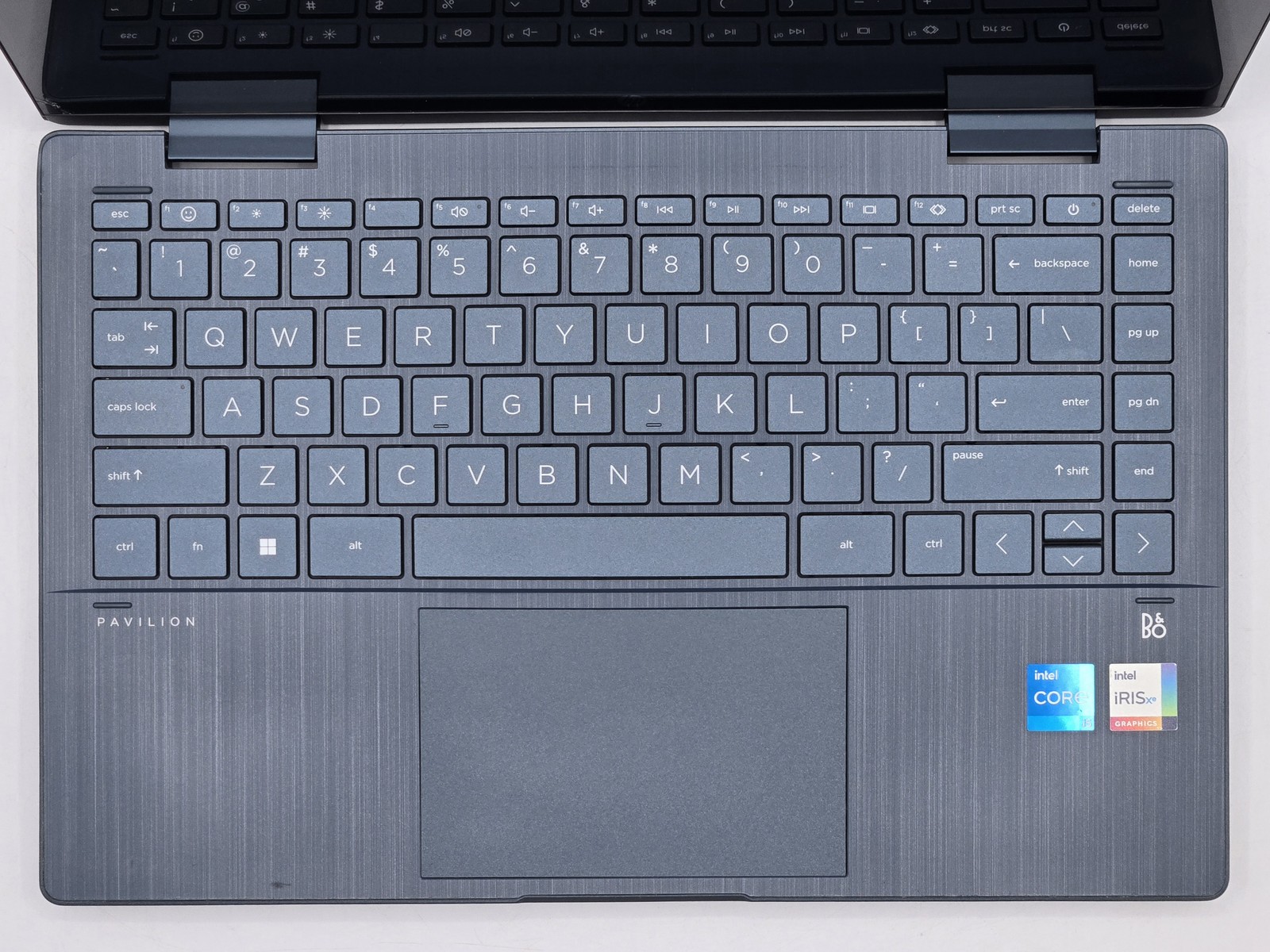 HP Pavilion x360 2-in-1 14-ek0073dx 14″ FHD Touch I5-1235U 512GB 8GB W11 Webcam