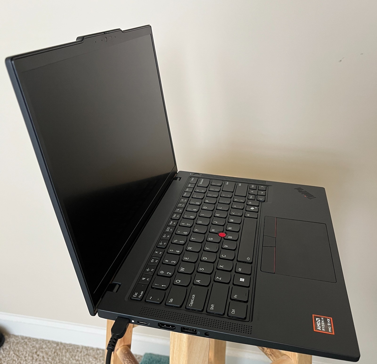 Lenovo ThinkPad P14s Gen 6 AMD Ryzen AI 9 HX PRO 370 64GB Ram 1TB SSD Win 11 Pro