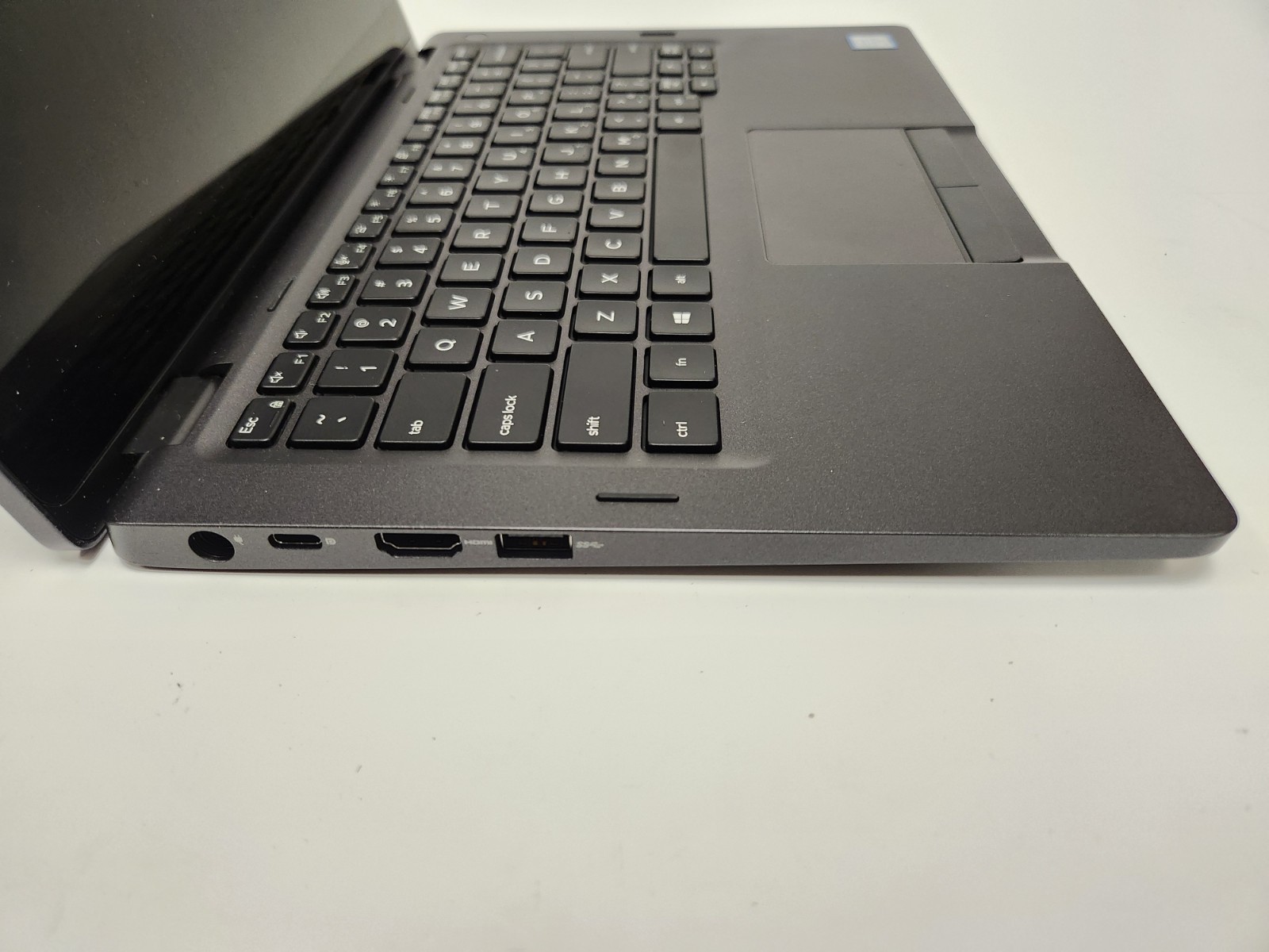 Dell Latitude 5300 2-in-1 TOUCH i5-8365U 1.60GHz 8GB 256GB NVMe Win11Pro