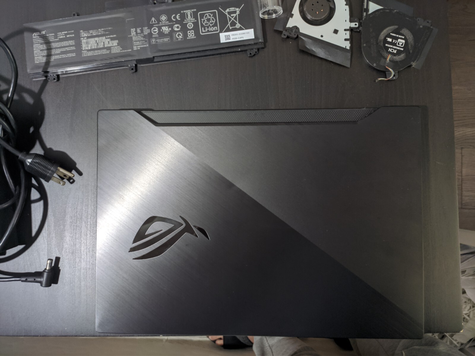 ASUS ROG Zephyrus GU502G 1660 Ti, i7-9750H, 512GB SSD, 144Hz, not working.