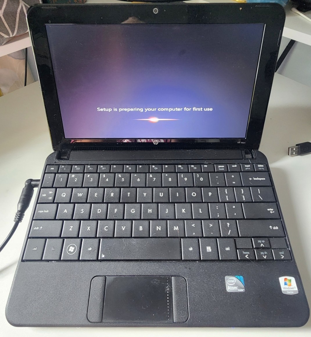 HP Mini 110-1144NR 10.1″ Laptop Netbook 250GB SSD 2GB RAM+Chrgr, Upgrades, Works