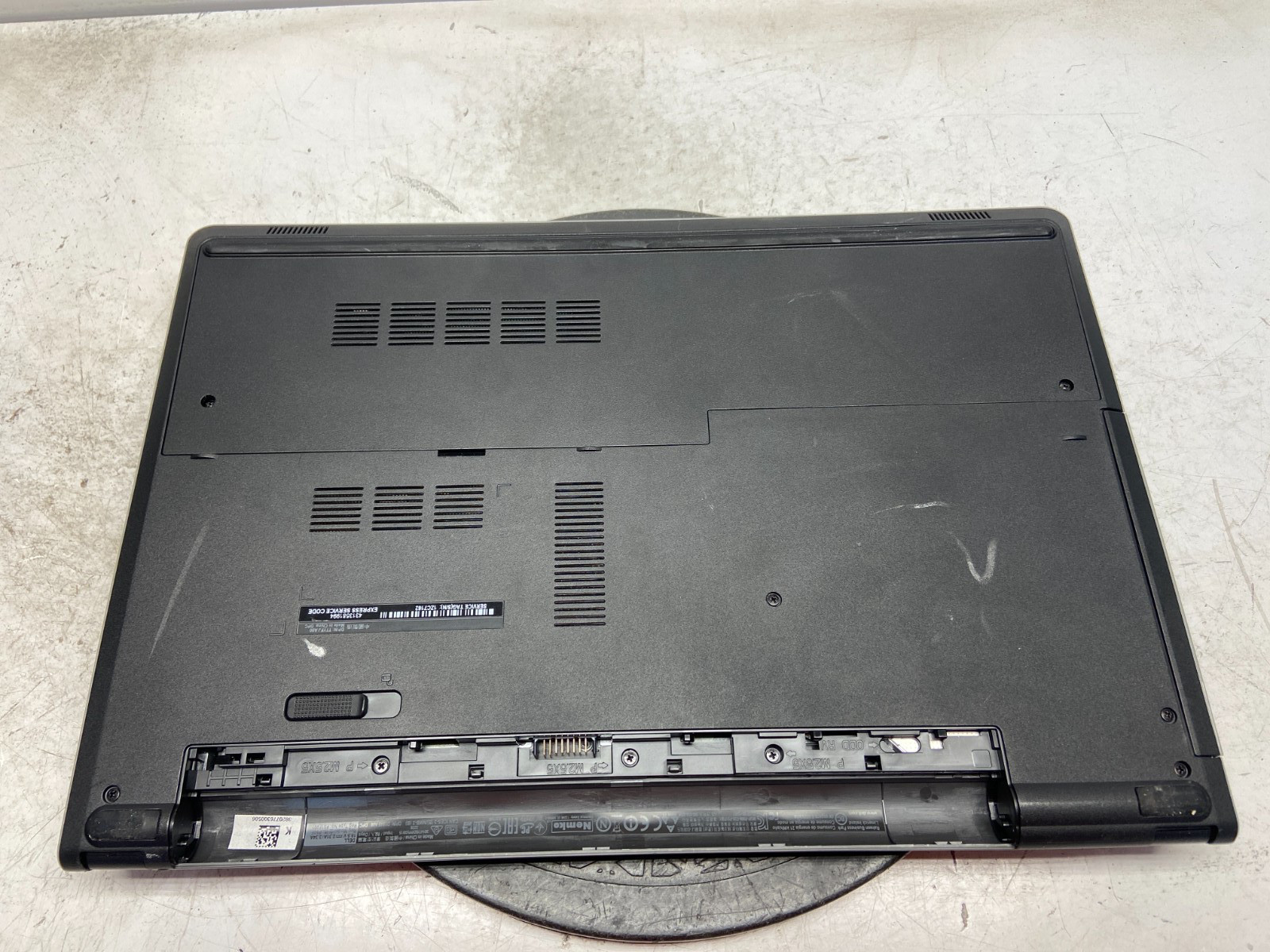 Dell Inspiron 5558 Intel i5-4210U 1.7GHz 8 GB NO HDD