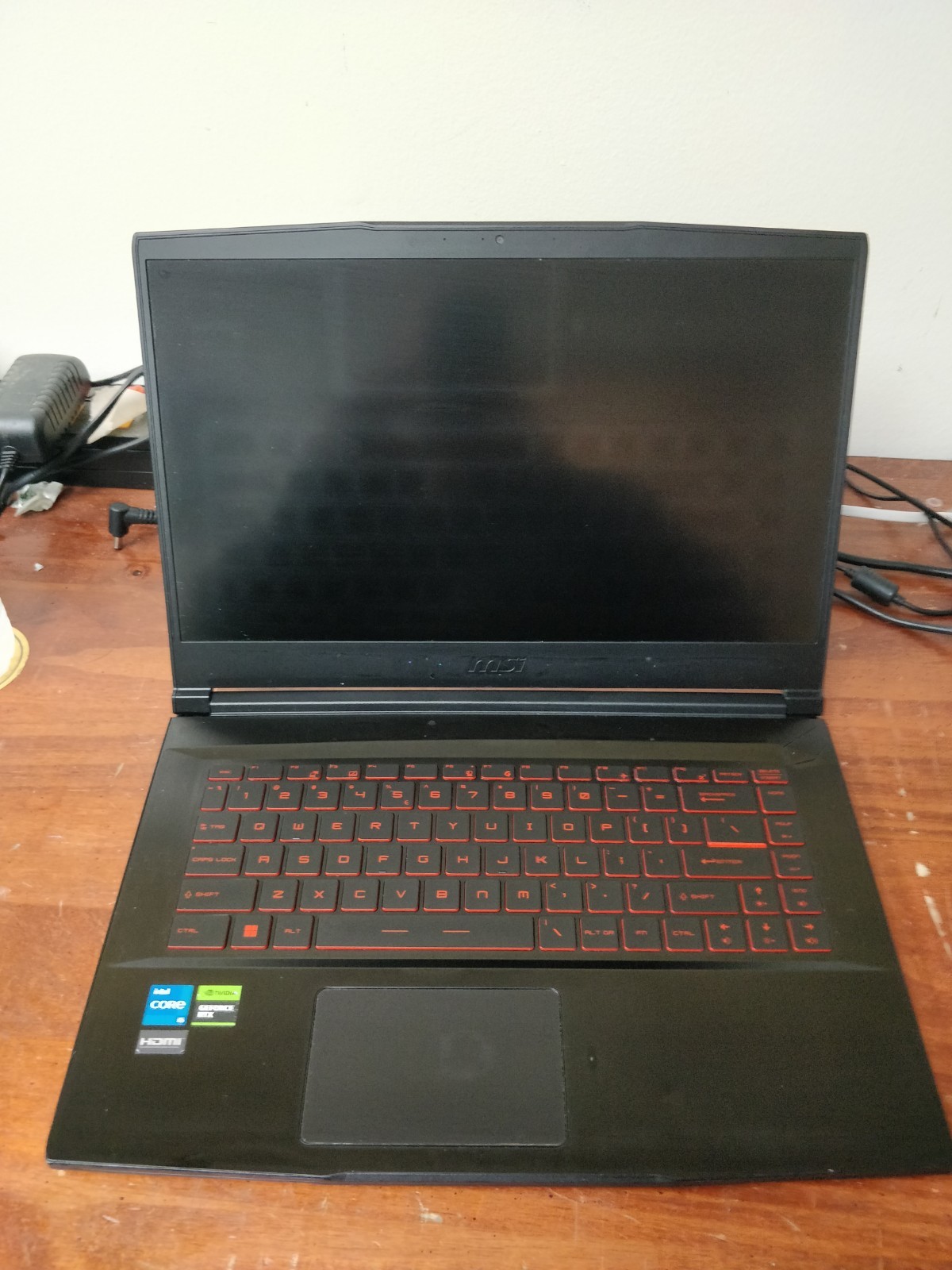 MSI Thin GF63 INTEL CORE I7-10750H@2.60GHz 8GB RAM GTX 3050 NO DRIVE PARTS 9034
