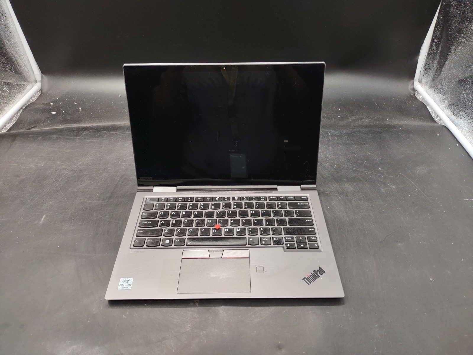 Lenovo Thinkpad X1 Yoga Gen 7 i5 1245U 32GB RAM NO SSD NO OS