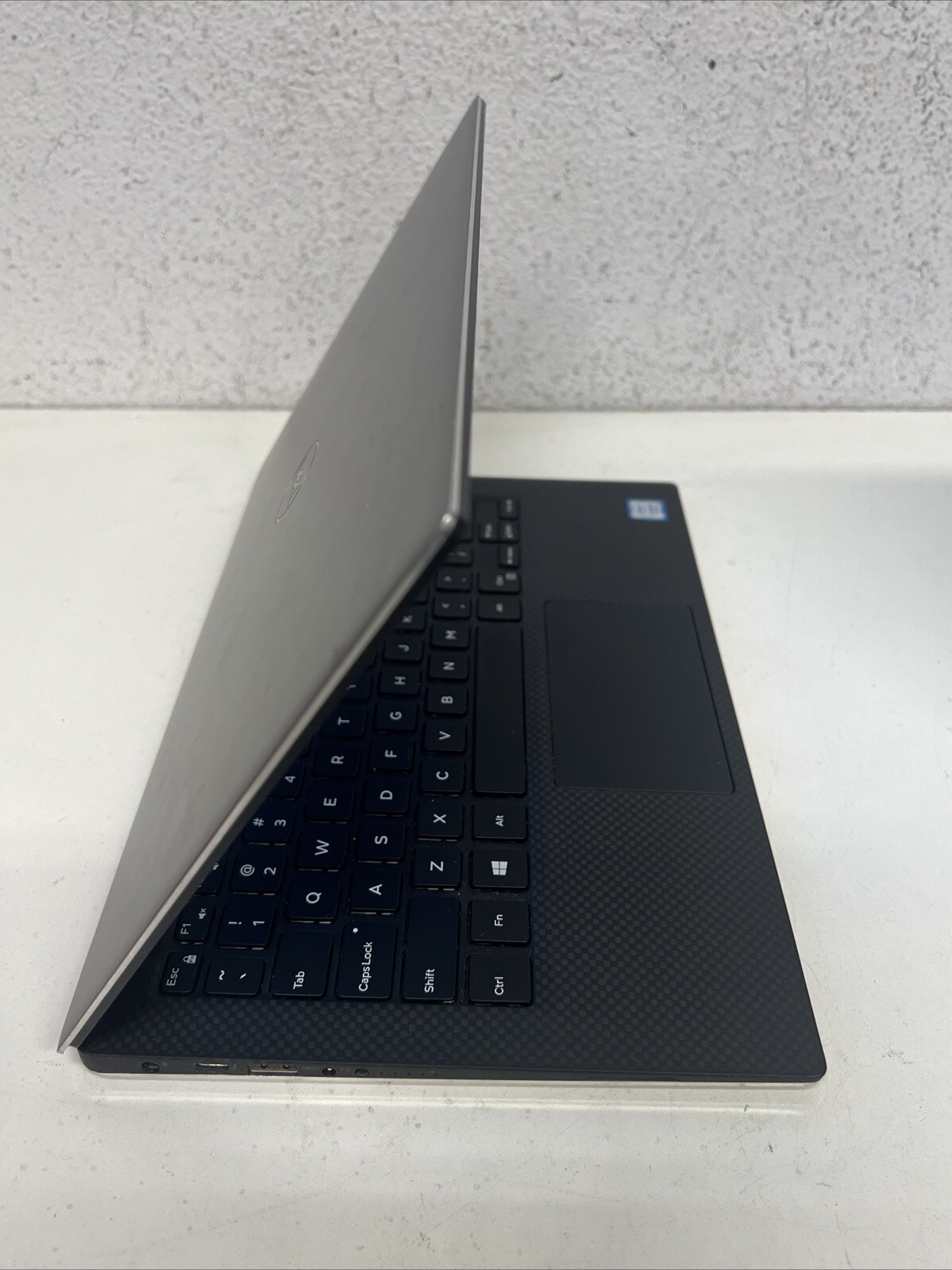 Dell XPS 13 9360 13″ FHD Intel Core i3-7100U 2.4GHz 4GB Ram 128GB SSD BT Win11