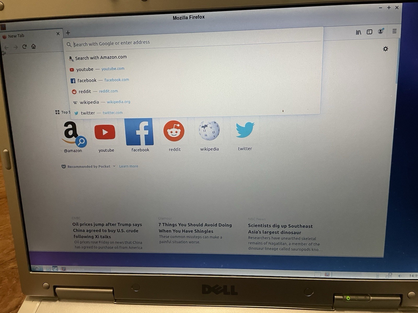 Dell Inspiron 9300 Laptop Linux 18″ PentiumM 1GB + Charger & CarryingCase Wi-Fi