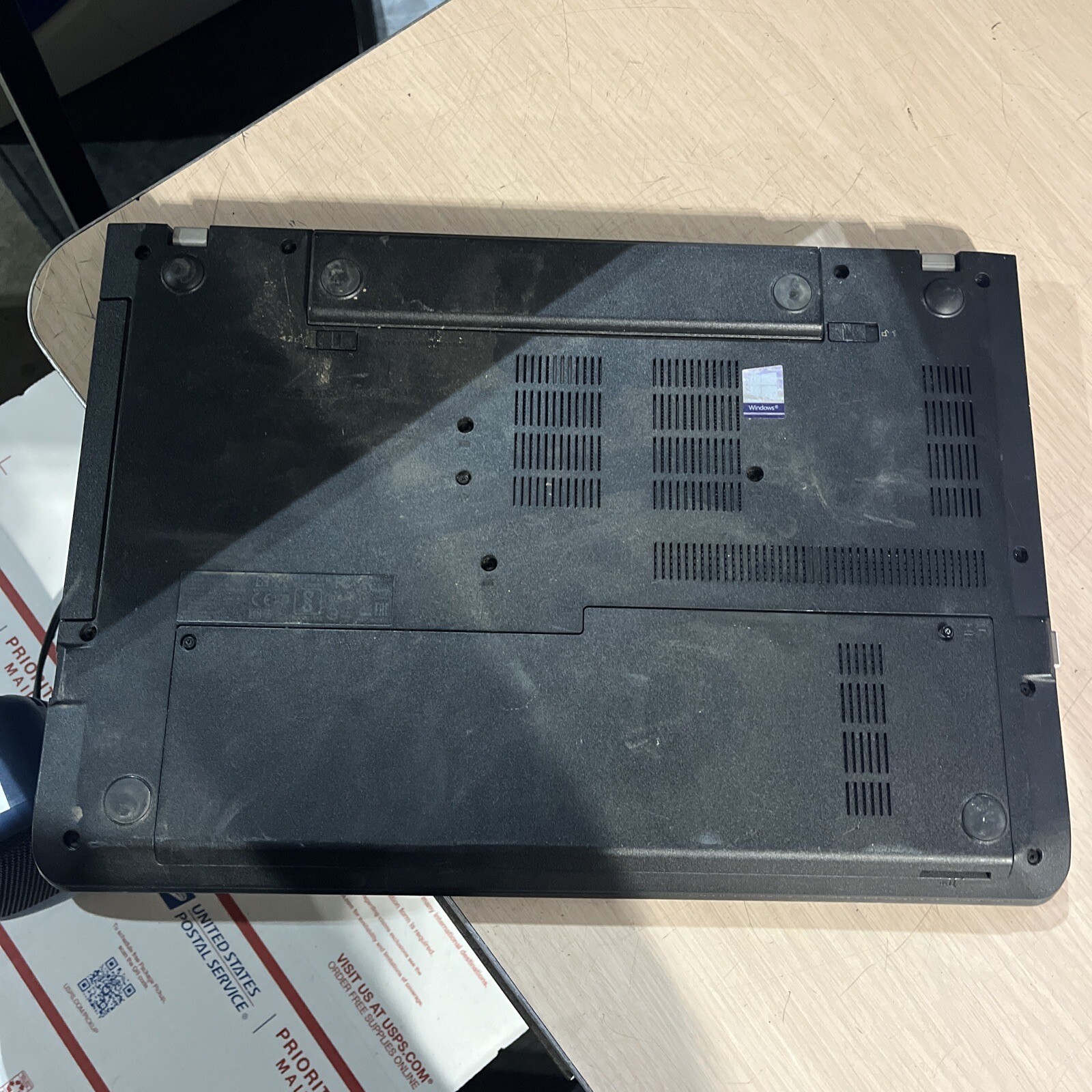 THINKPAD LENOVO E570 INTEL CORE I3 8GB RAM NO HD