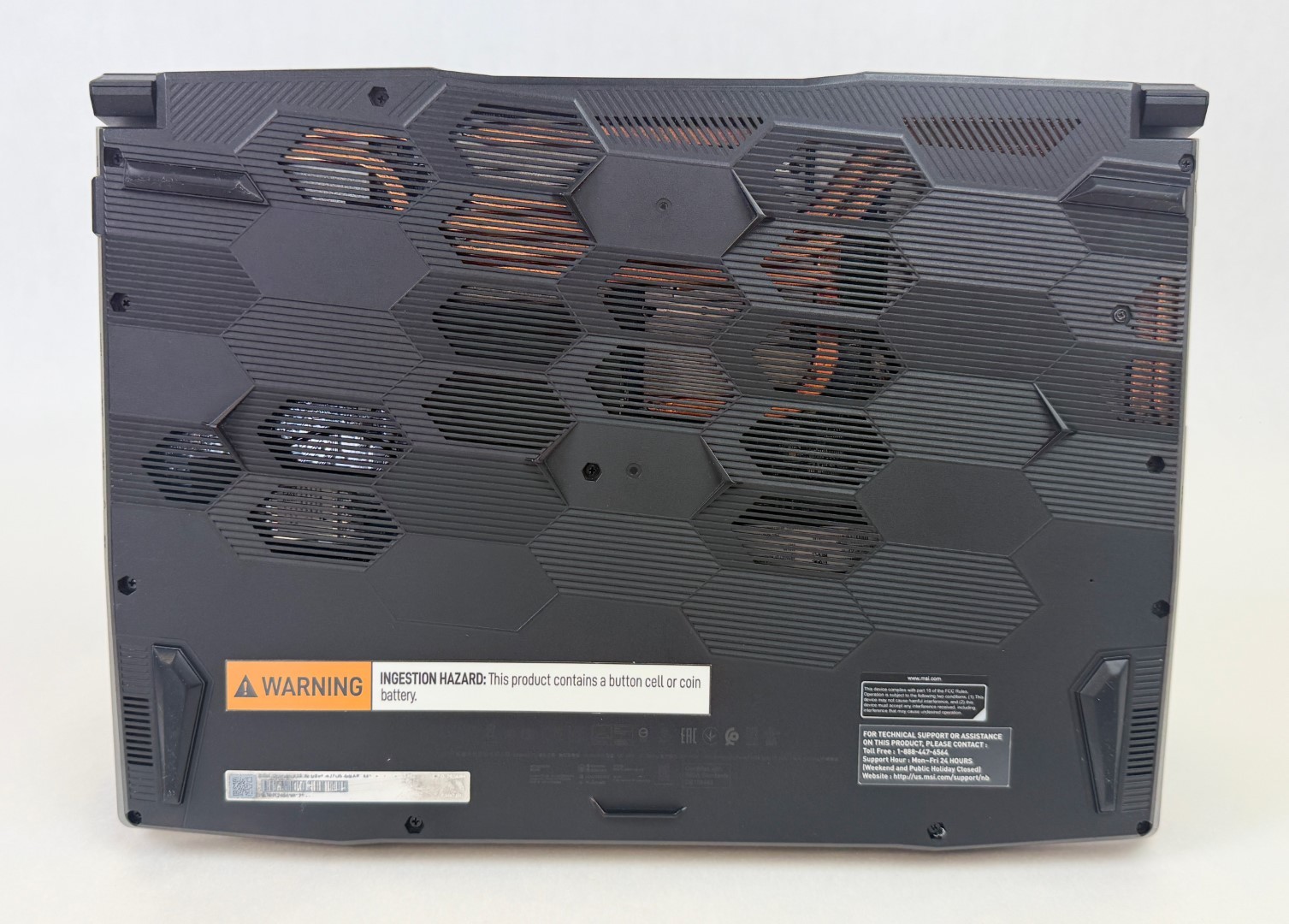 MSI Katana A15 AI 15.6″ FHD 144Hz Ryzen 7 8845HS 16GB 1TB SSD RTX 4060 W11H