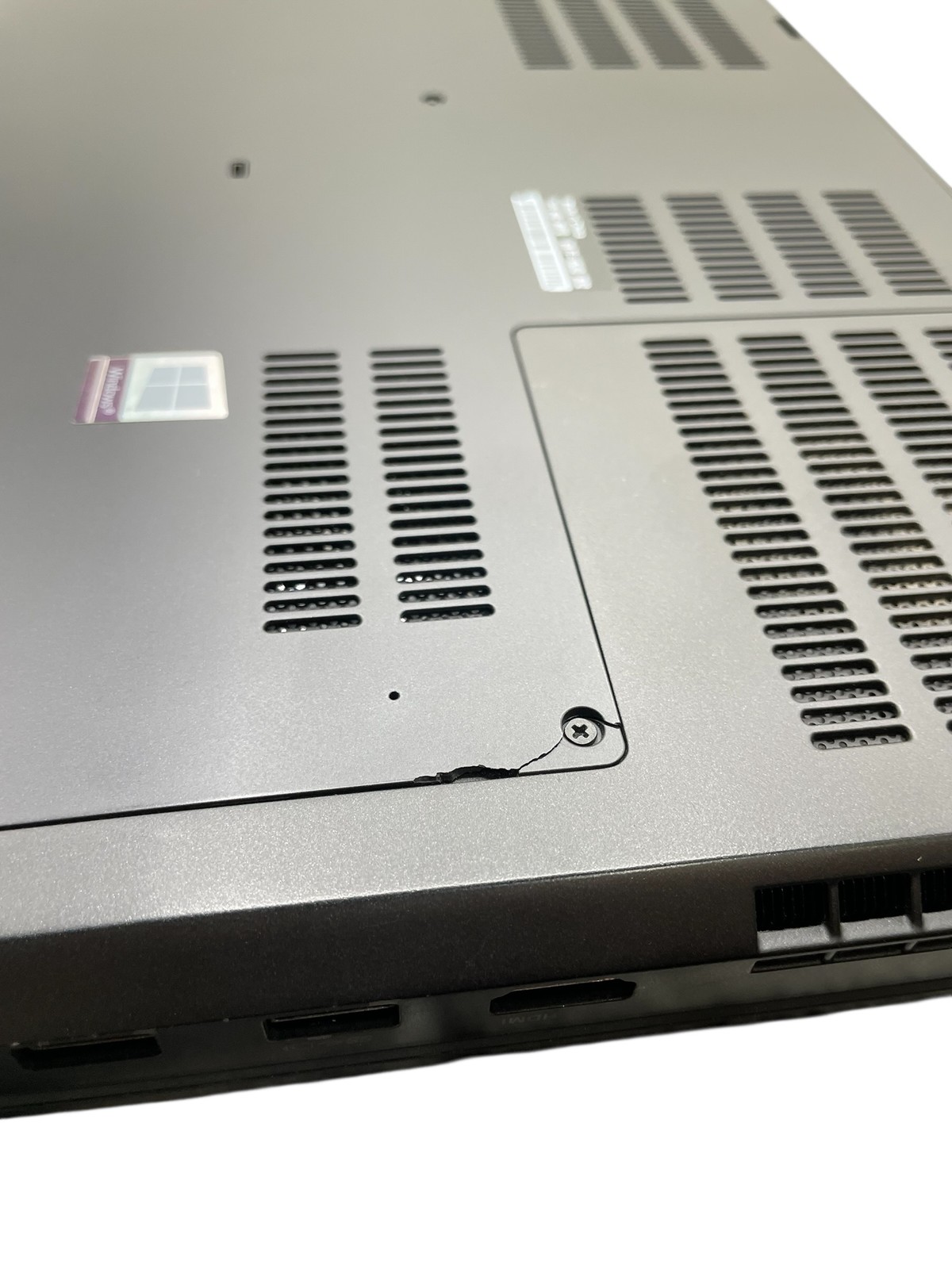 Lenovo ThinkPad P53 15″ – i7 2.6GHz – 16GB RAM – 512GB SSD – Grade D
