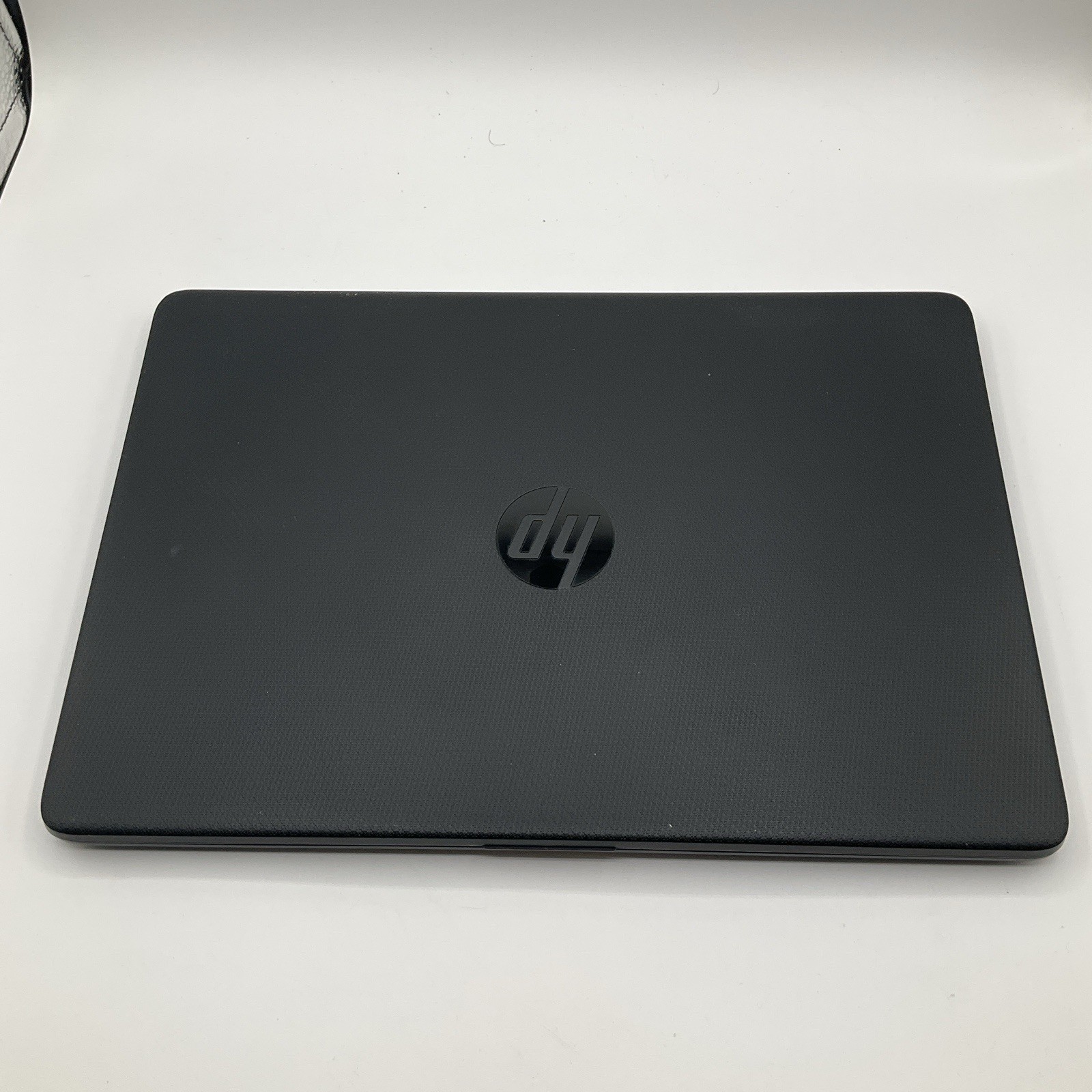 HP 14-fq0020nr 14″ Laptop 4GB RAM 64GB eMMC AMD 3020e Radeon @ 1.20GHz