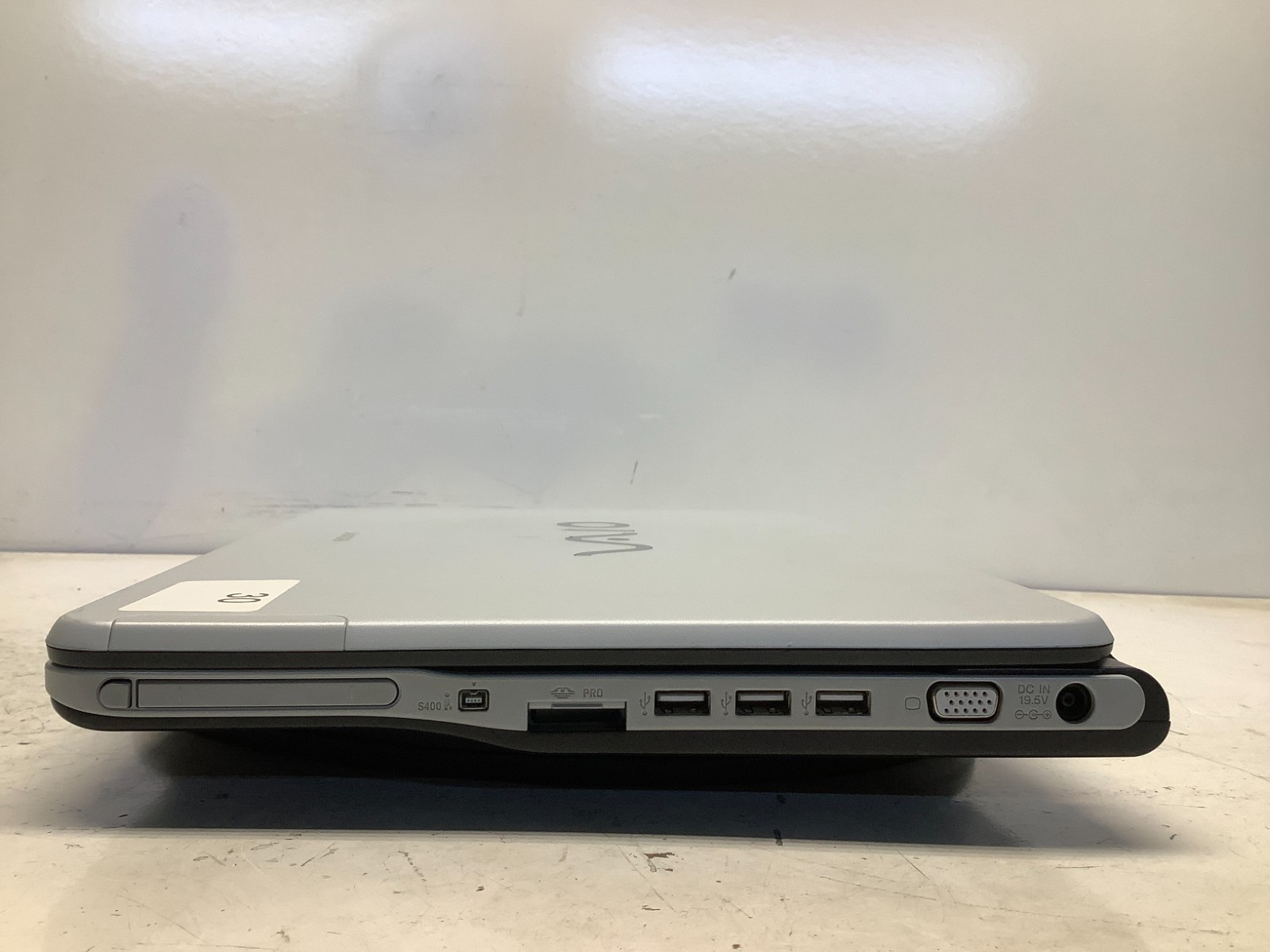 Sony Vaio VGN-FS740/W Intel Pentium M 740 1.73GHz 512 MB NO HDD/Battery