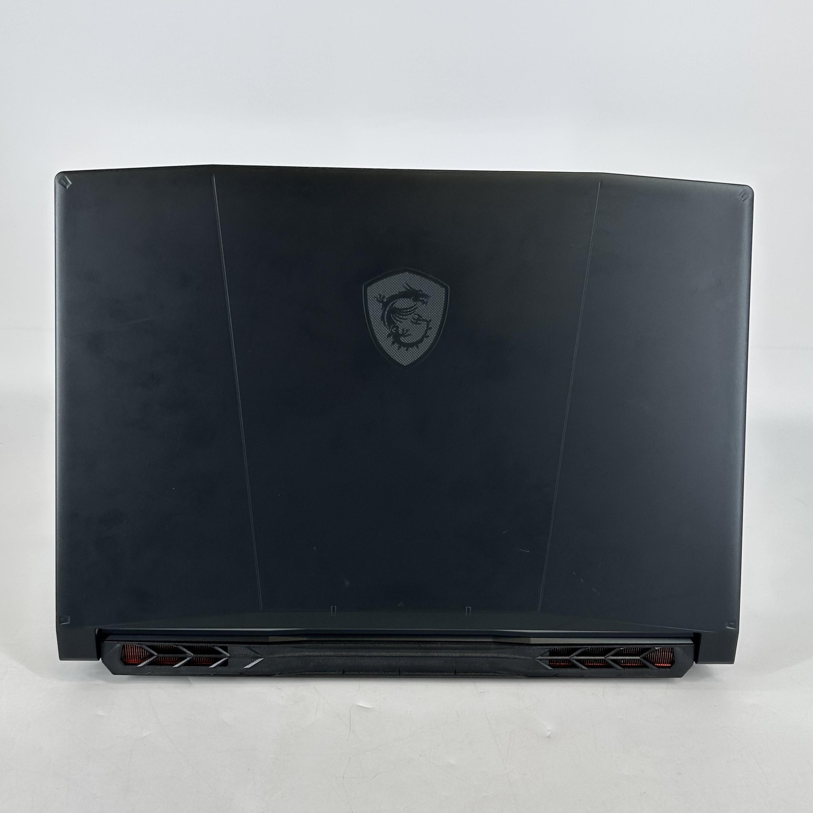MSI Katana 15 HX 165Hz 2K 2.2 GHz i9-14900HX 32GB 1TB SSD RTX 5070 Very Good