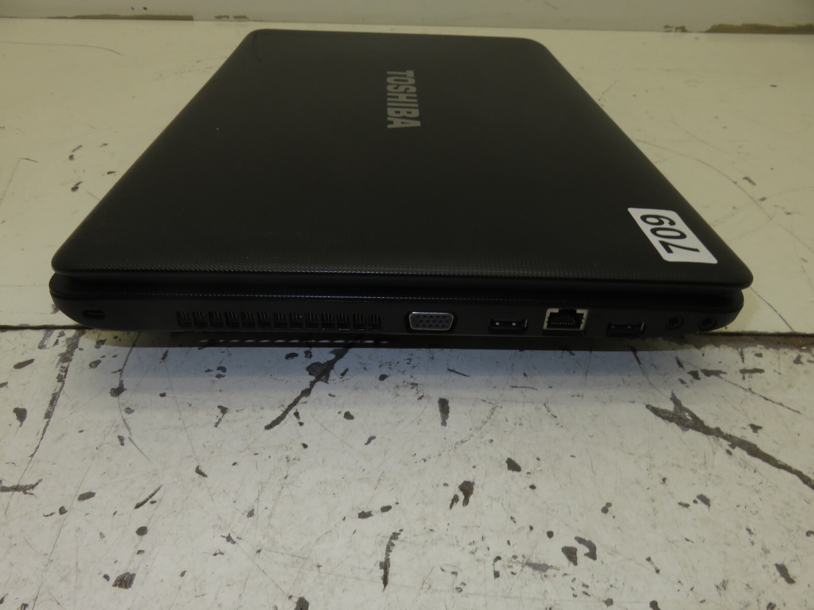 Toshiba Satellite C655-S5343 Laptop Intel Core i3-2330M 4GB Ram No HDD/ Battery