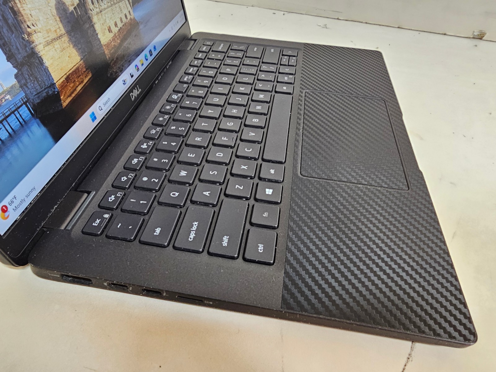 Dell Latitude 7410 Laptop – 1.8 GHz i7-10610U 16GB 256GB SSD WiFi Cam 14″ – SP1