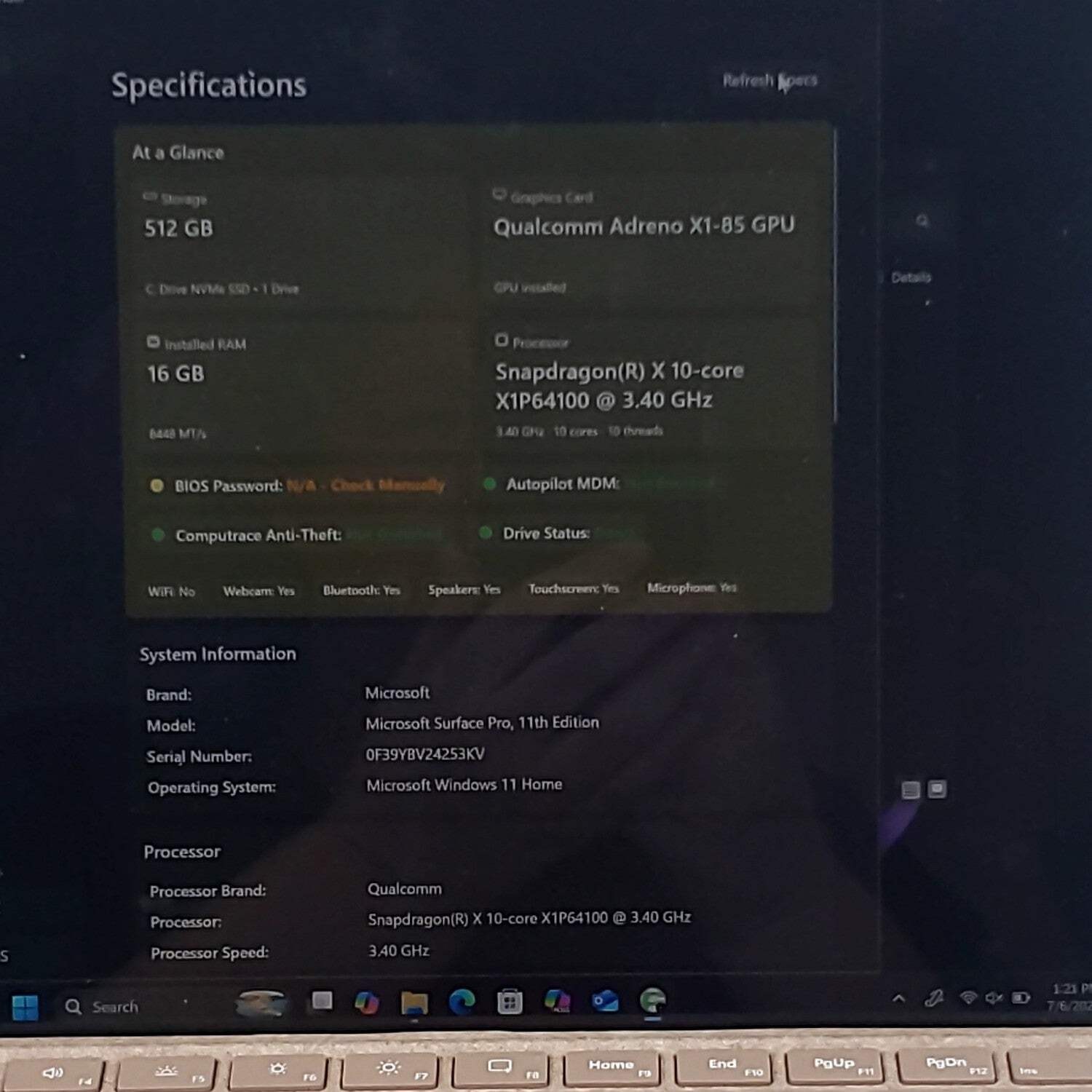 Microsoft Surface Pro 11 2076 13″ Snapdragon X Plus 3.4GHz 16GB RAM 512GB SSD