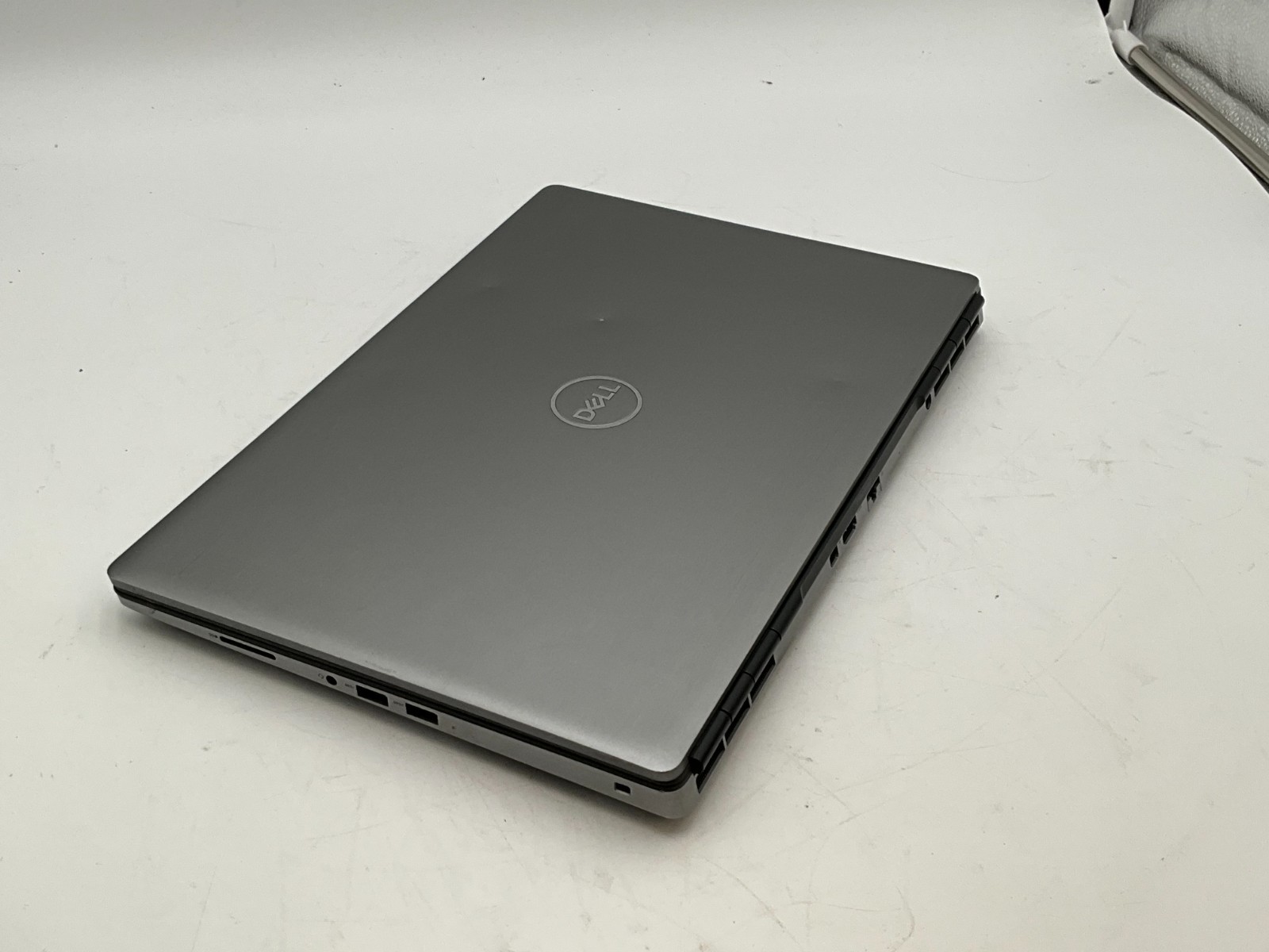 DELL Precision 7560 i7-11850H 2.50g 32GB 1TB T1200 15.6″ WIN11 *READ* 6G3D2J3