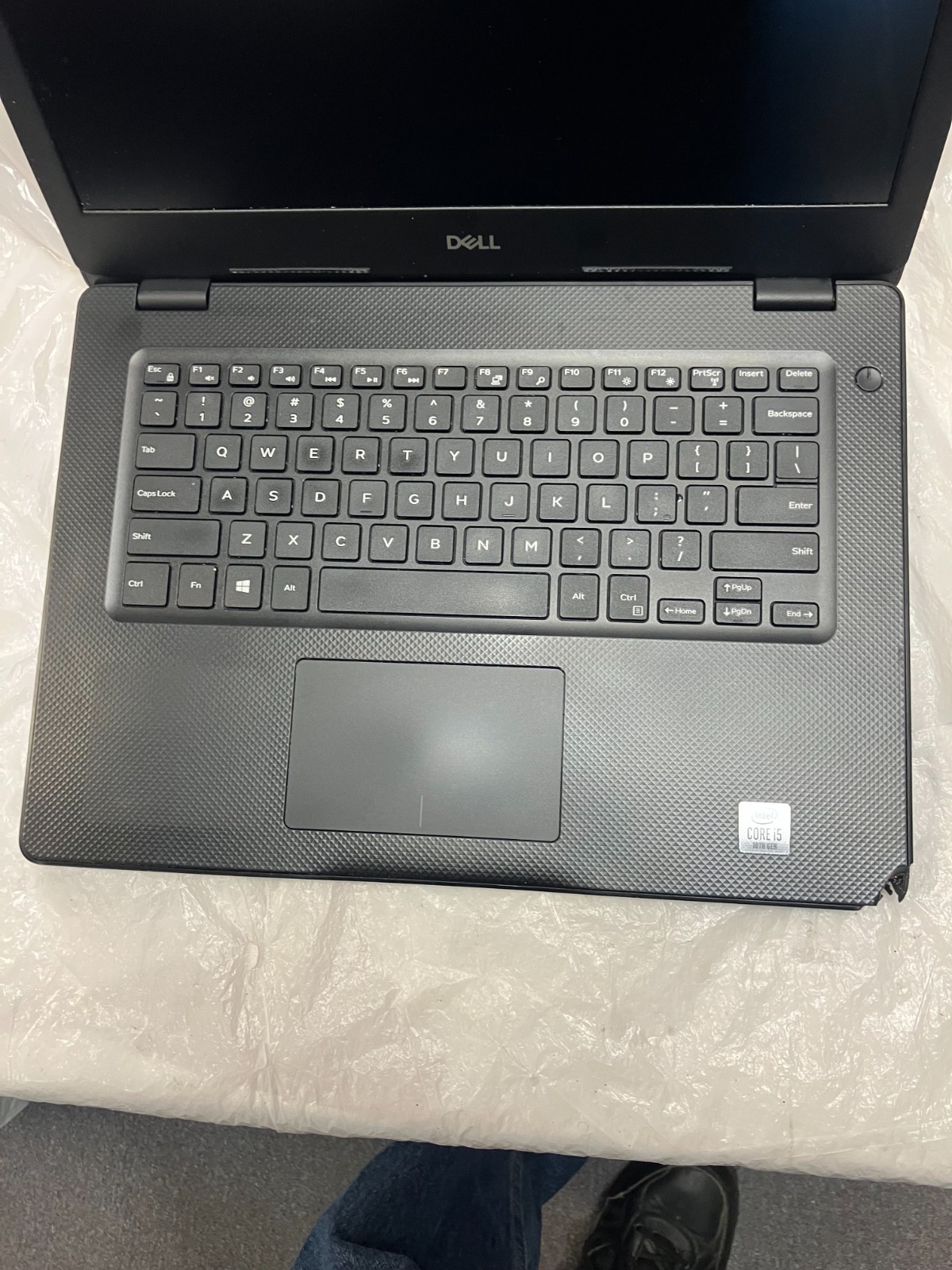 DELL VOSTRO 3490 INTEL CORE I5-10210U NO RAM NO HD screen broken For Parts