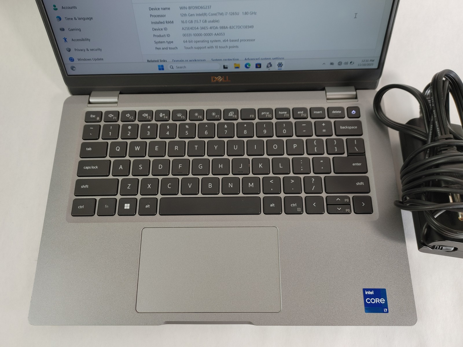 Dell Latitude 5330 Core i7-1265U 1.80 GHz 16 GB 128 GB NVMe Windows 11 Pro