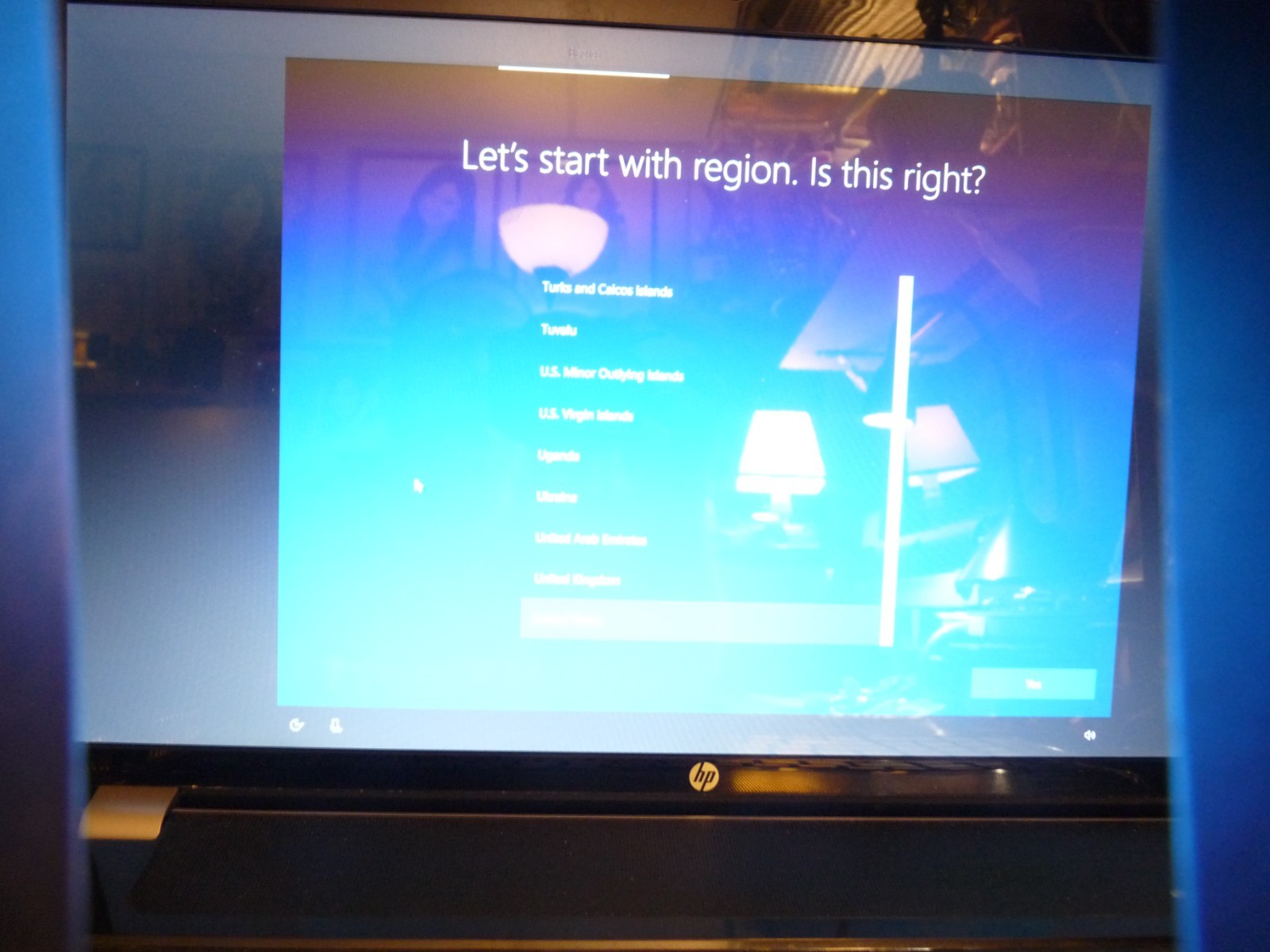 HP Pavilion 17-E117DX 8 GB RAM, 500 GB HDD, CORE I3 (as is) read description