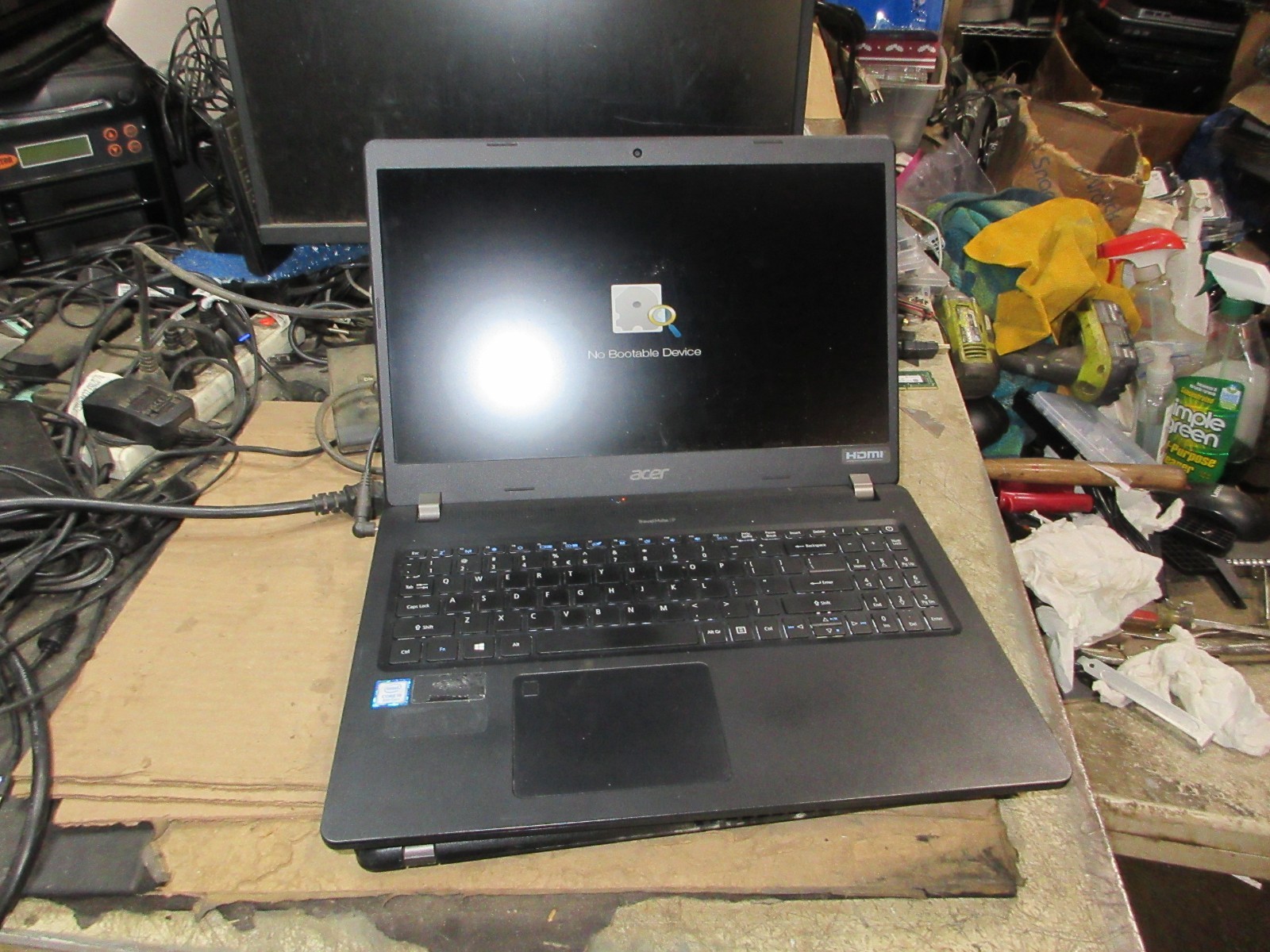 LOT 2 Acer TravelMate P215-51 i5-8250U 1.60GHz 8GB RAM 15.6″ HD NO OS