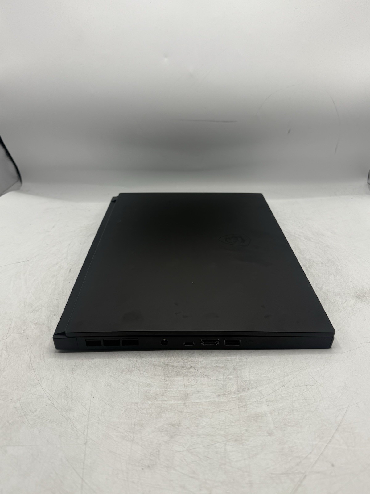 MSI GS66 Stealth 15.6″ FHD i9-10980HK 16GB RAM 2080 Super READ