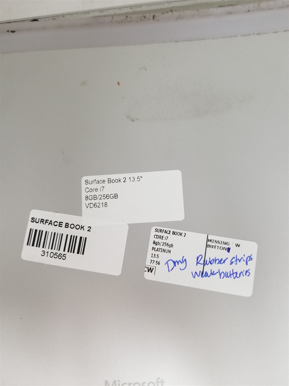 Microsoft Surface Book 2 Core i7 13.5″ 8GB/256GB Silver See Details VD6218