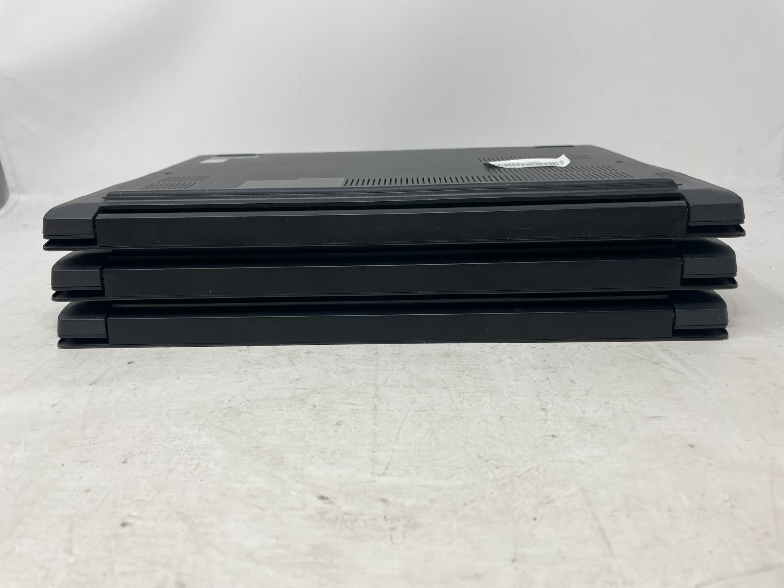 Lot: 3 Lenovo ThinkPads E14 Gen 2 14″ i3-1115G4 8GB RAM 256GB SSD 20TA004NUS